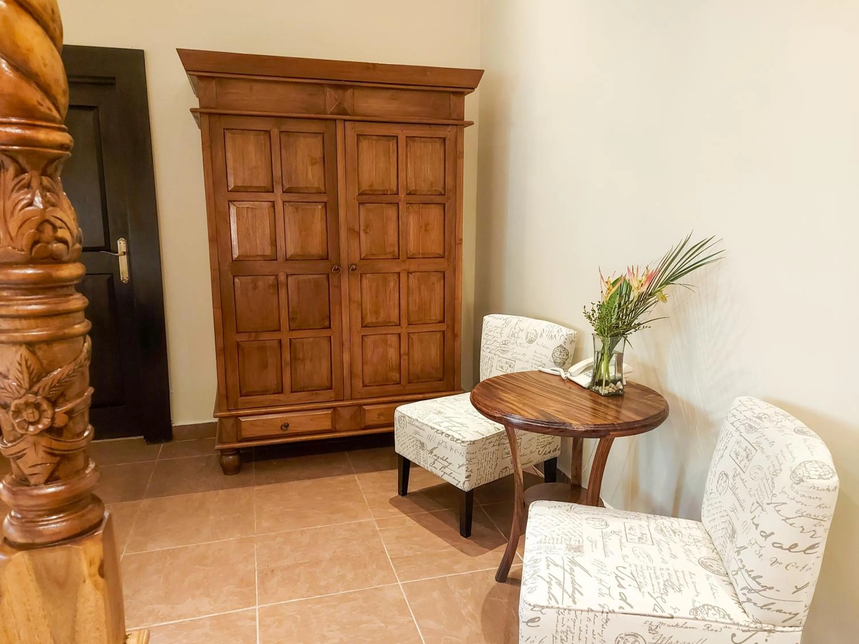 Seating area in The Riverside Inn