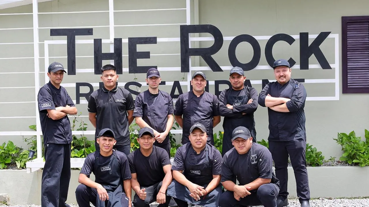 Restaurant/places to eat in The Riverside Inn