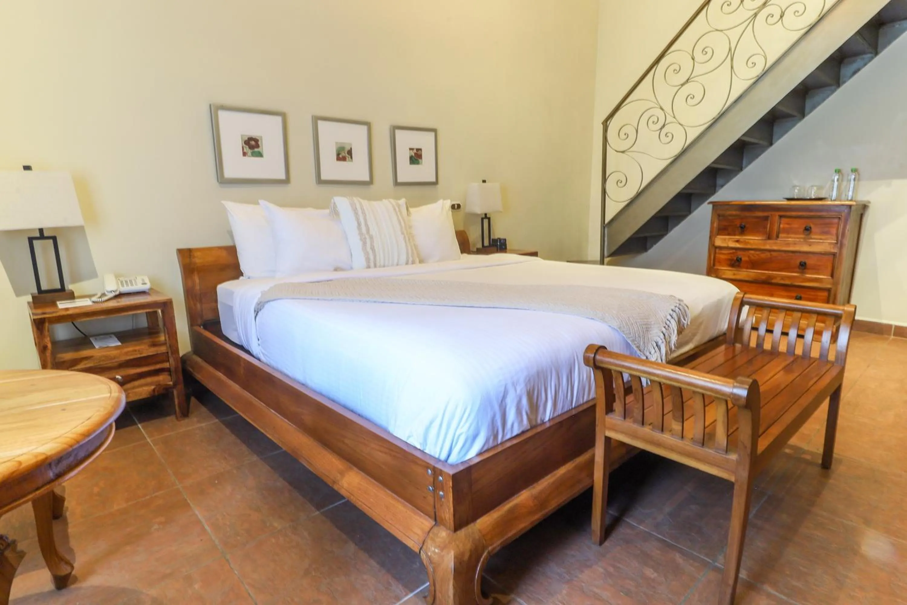 Bedroom, Bed in The Riverside Inn