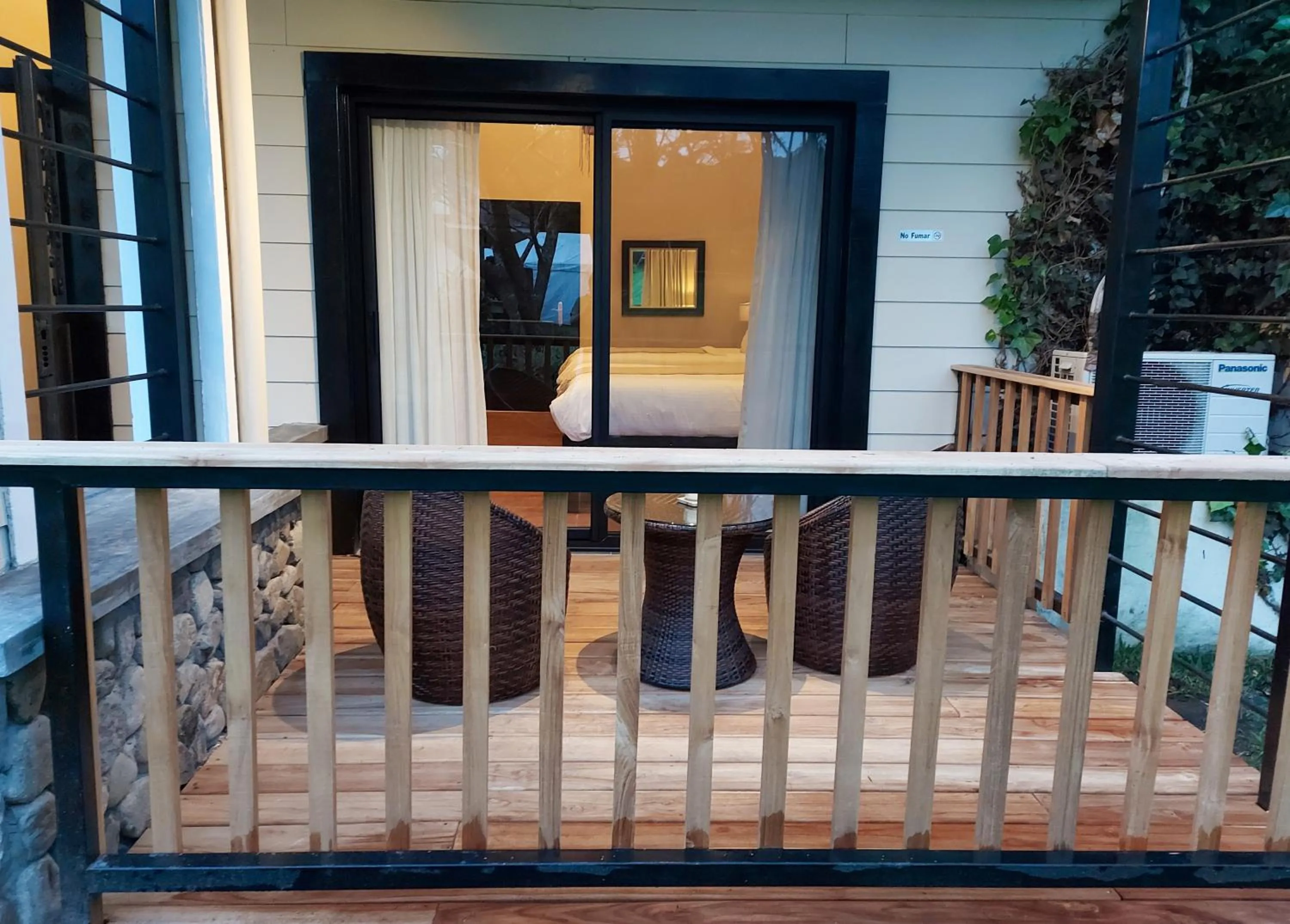 Balcony/Terrace in The Riverside Inn