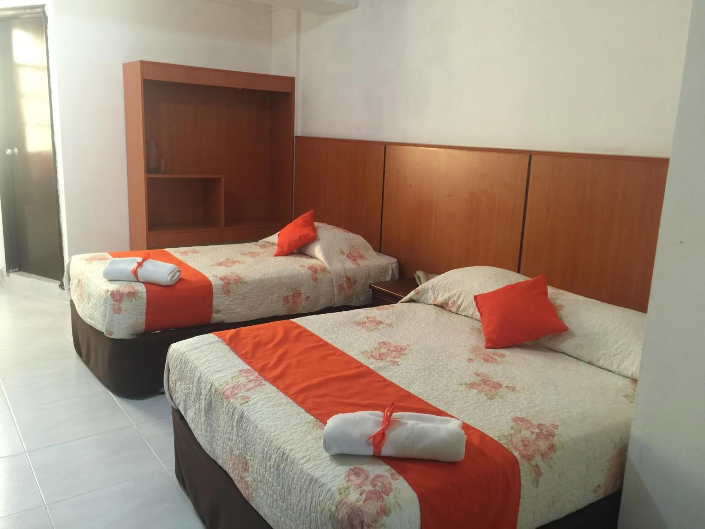 Photo of the whole room, Bed in Hotel Via Espana