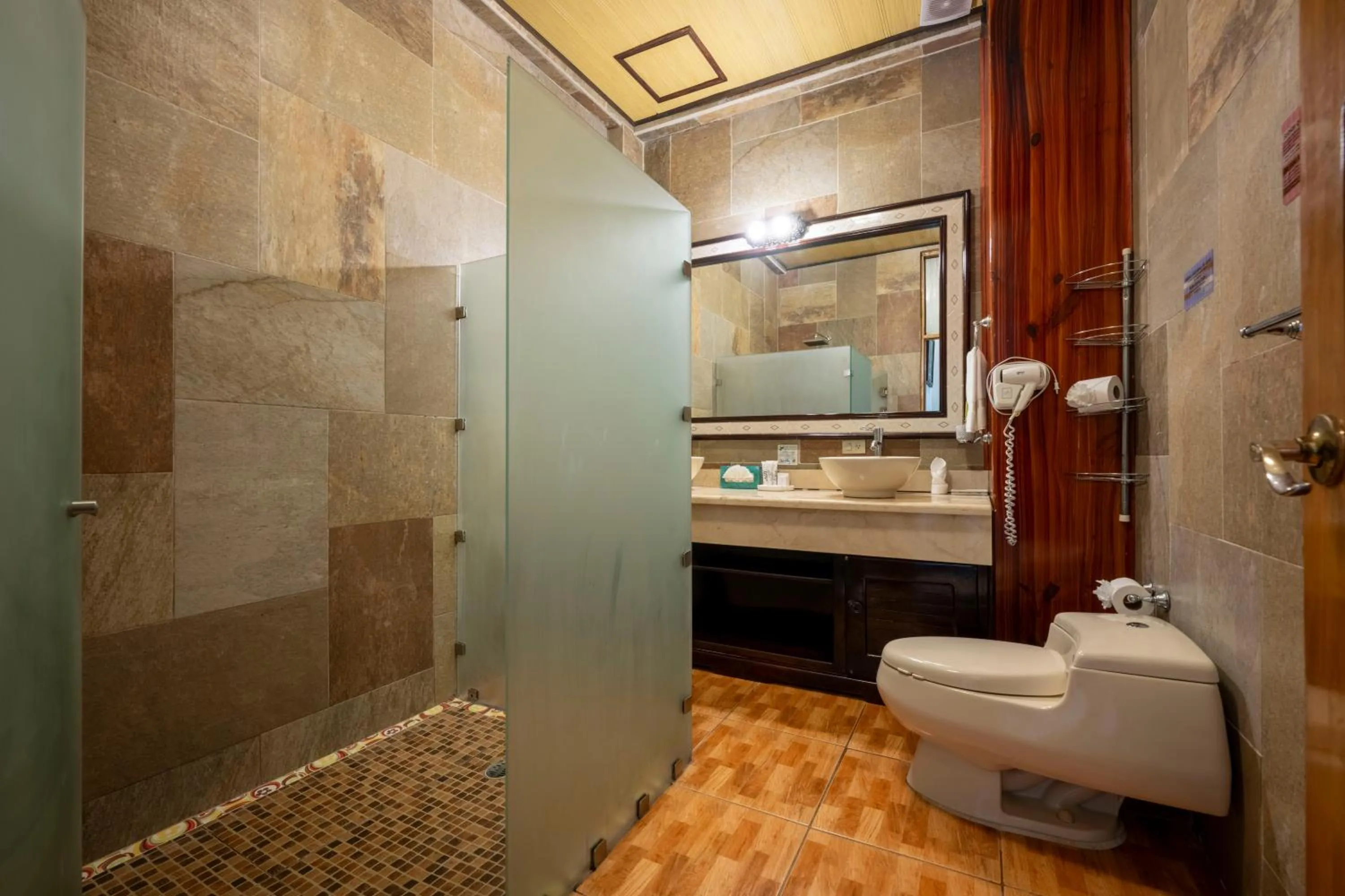 Bathroom in Hotel San Bada Resort & Spa