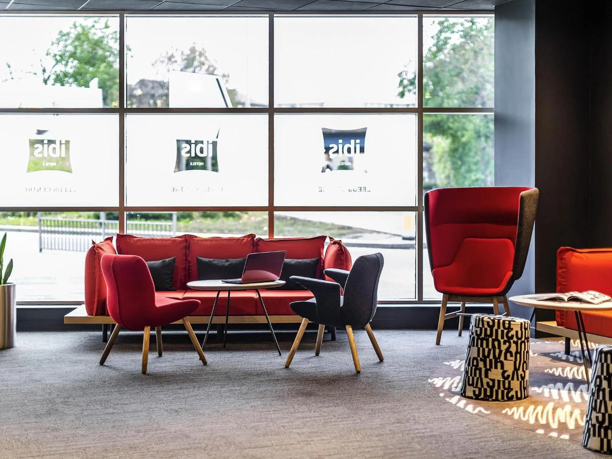 Restaurant/places to eat in ibis Leeds Centre Marlborough Street