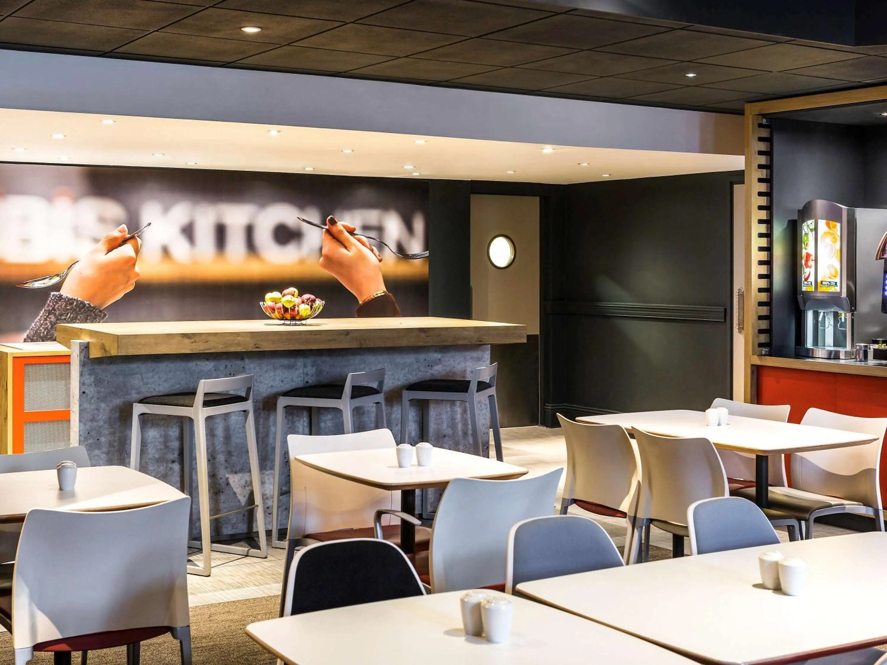 Restaurant/places to eat in ibis Leeds Centre Marlborough Street