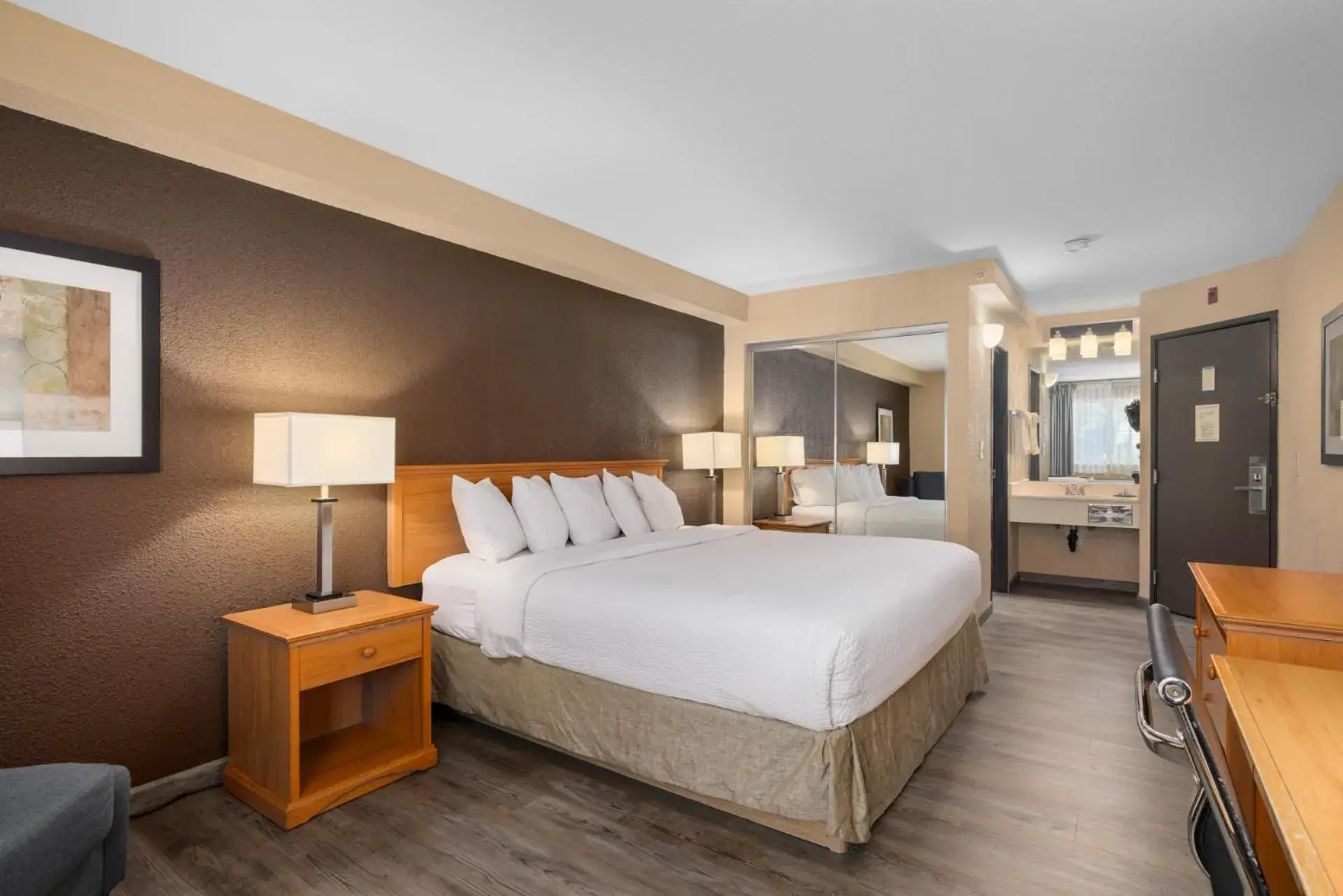 Bed in Ramada by Wyndham Portland Bed in Ramada by Wyndham Portland