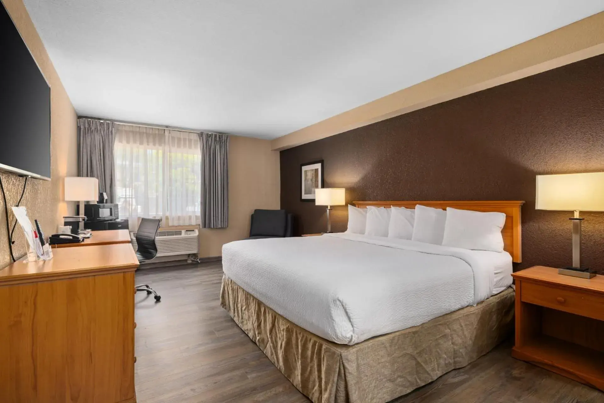 Bed in Ramada by Wyndham Portland Bed in Ramada by Wyndham Portland