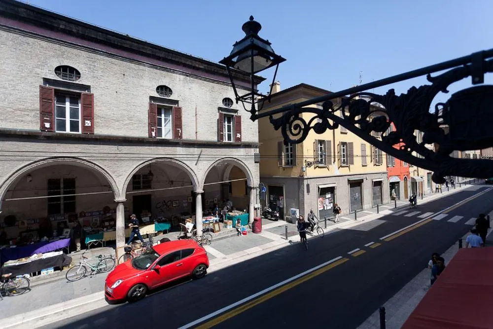 Street view in Bed & Breakfast Parmacentro