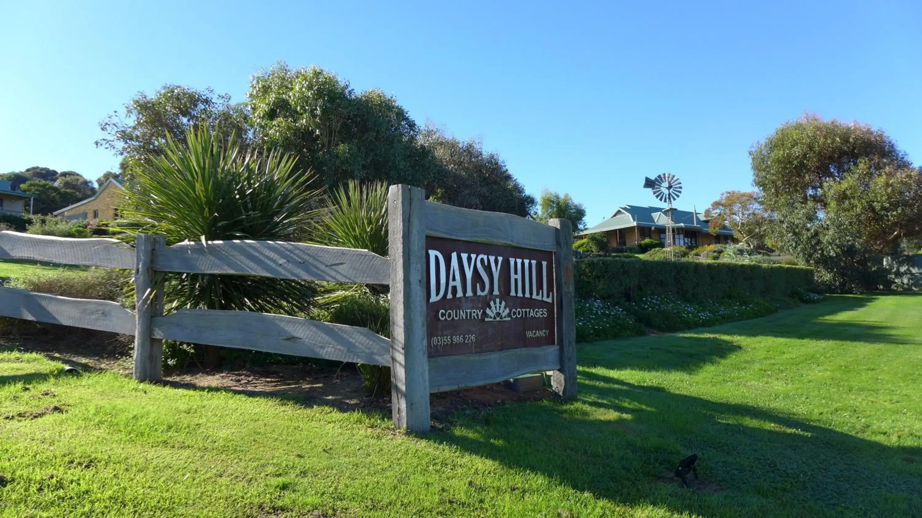Property building in Daysy Hill Country Cottages Property building in Daysy Hill Country Cottages