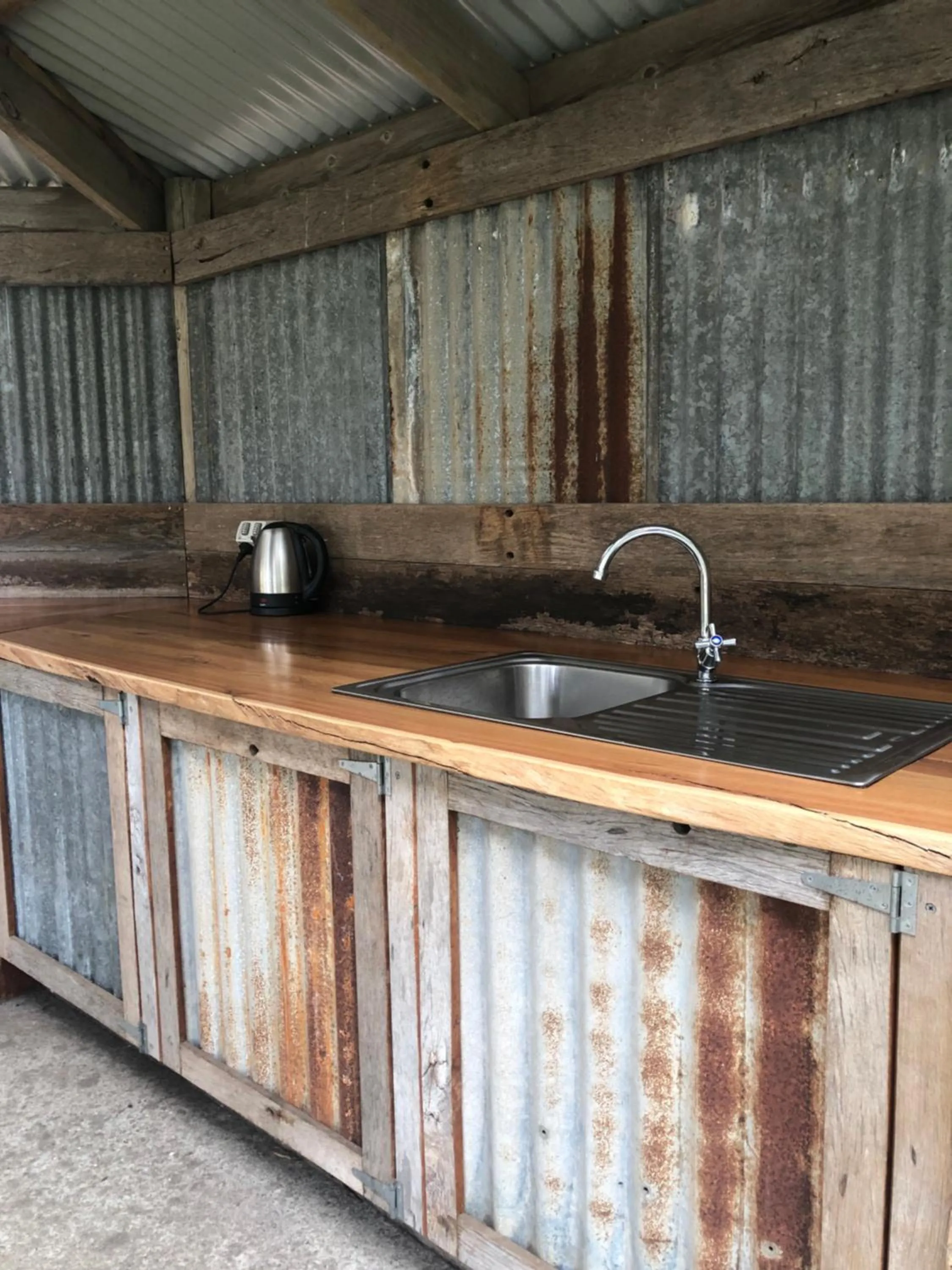 BBQ facilities in Daysy Hill Country Cottages