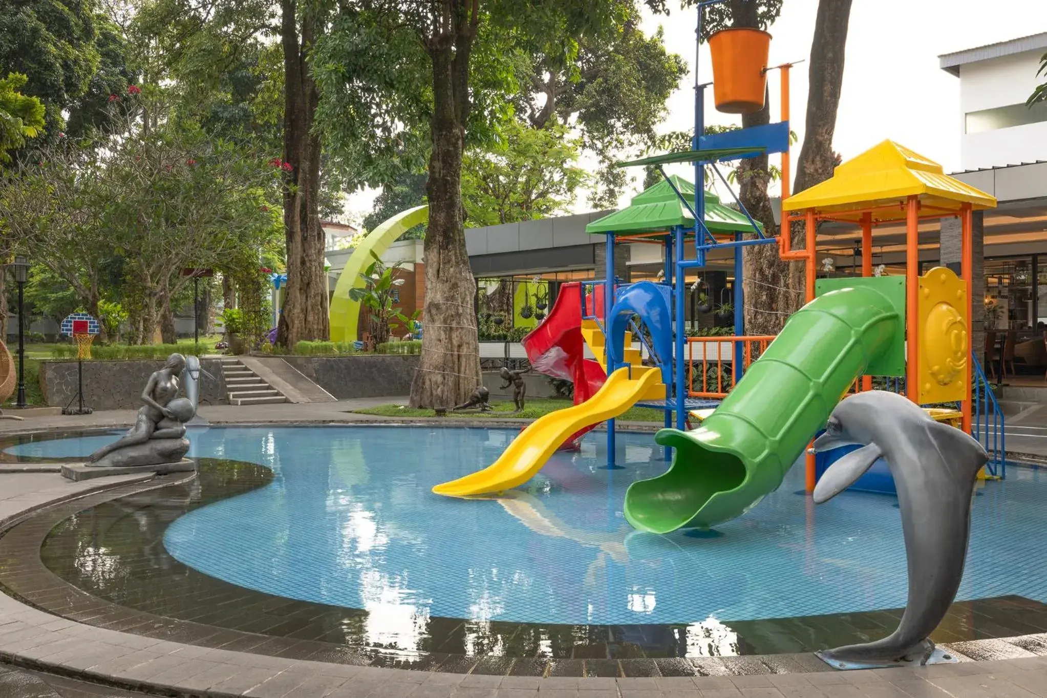 Swimming pool in Royal Ambarrukmo Yogyakarta Swimming pool in Royal Ambarrukmo Yogyakarta