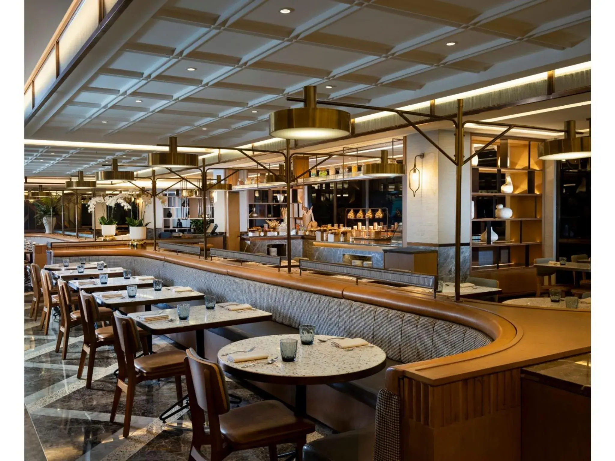 Restaurant/places to eat in Royal Ambarrukmo Yogyakarta Restaurant/places to eat in Royal Ambarrukmo Yogyakarta