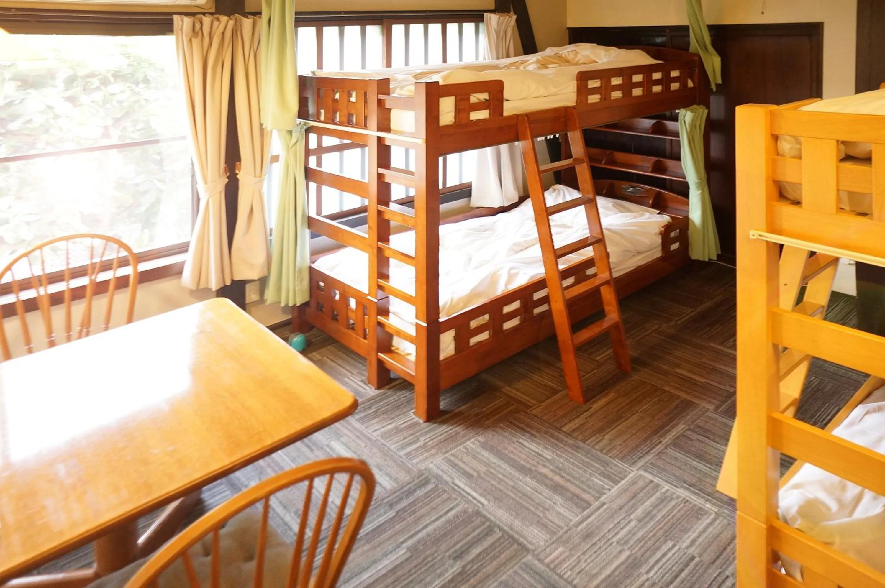 bunk bed, Bed in Sakura Guest House