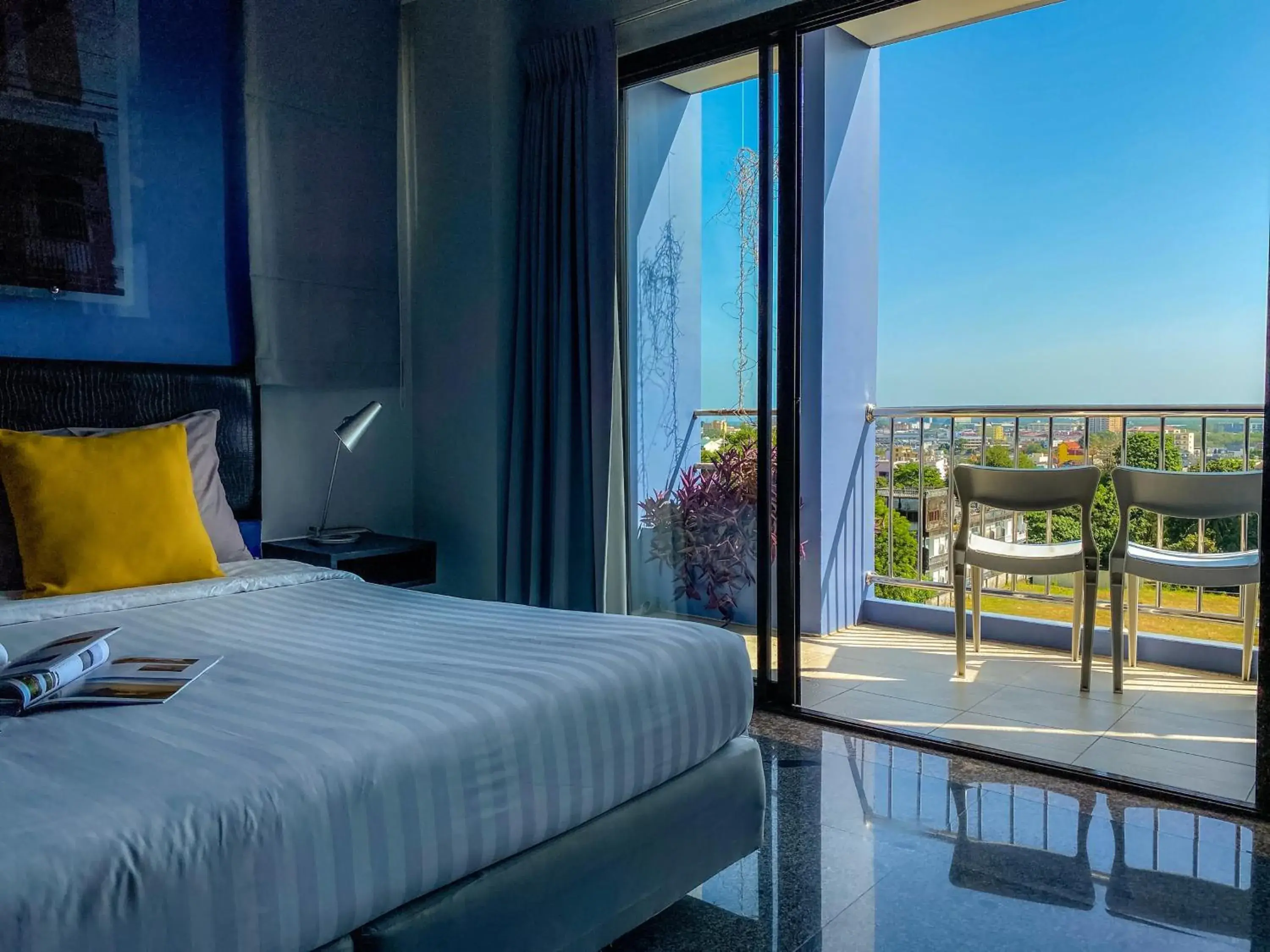 City view, Bed in Sino Inn Phuket Hotel - SHA Plus City view, Bed in Sino Inn Phuket Hotel - SHA Plus