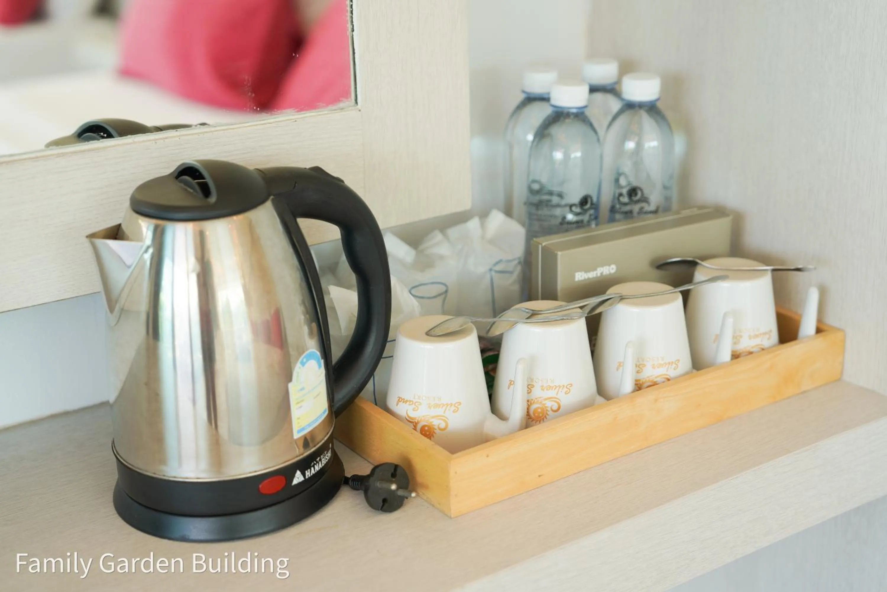 Coffee/tea facilities in Silversand Resort