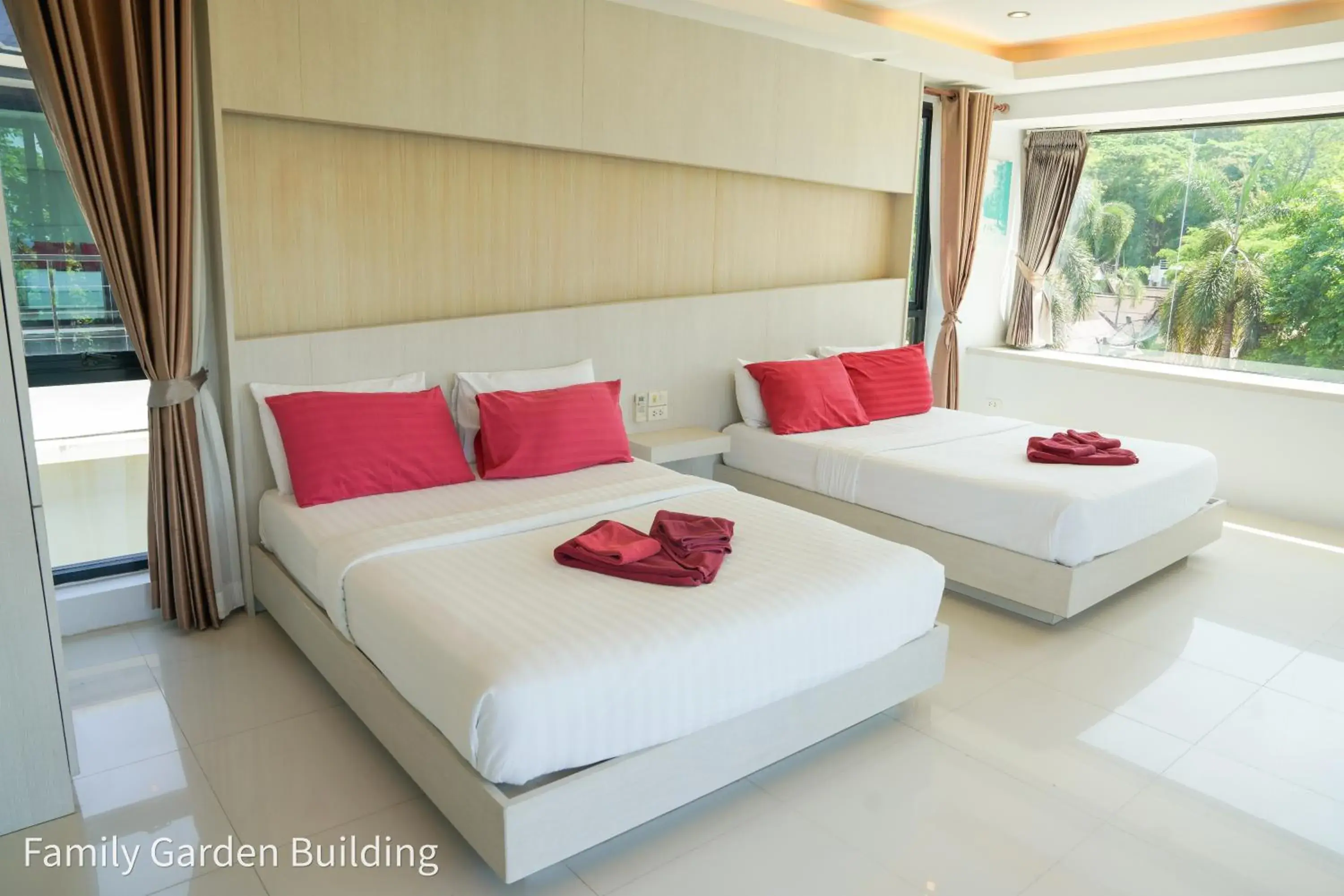 Photo of the whole room, Bed in Silversand Resort Photo of the whole room, Bed in Silversand Resort