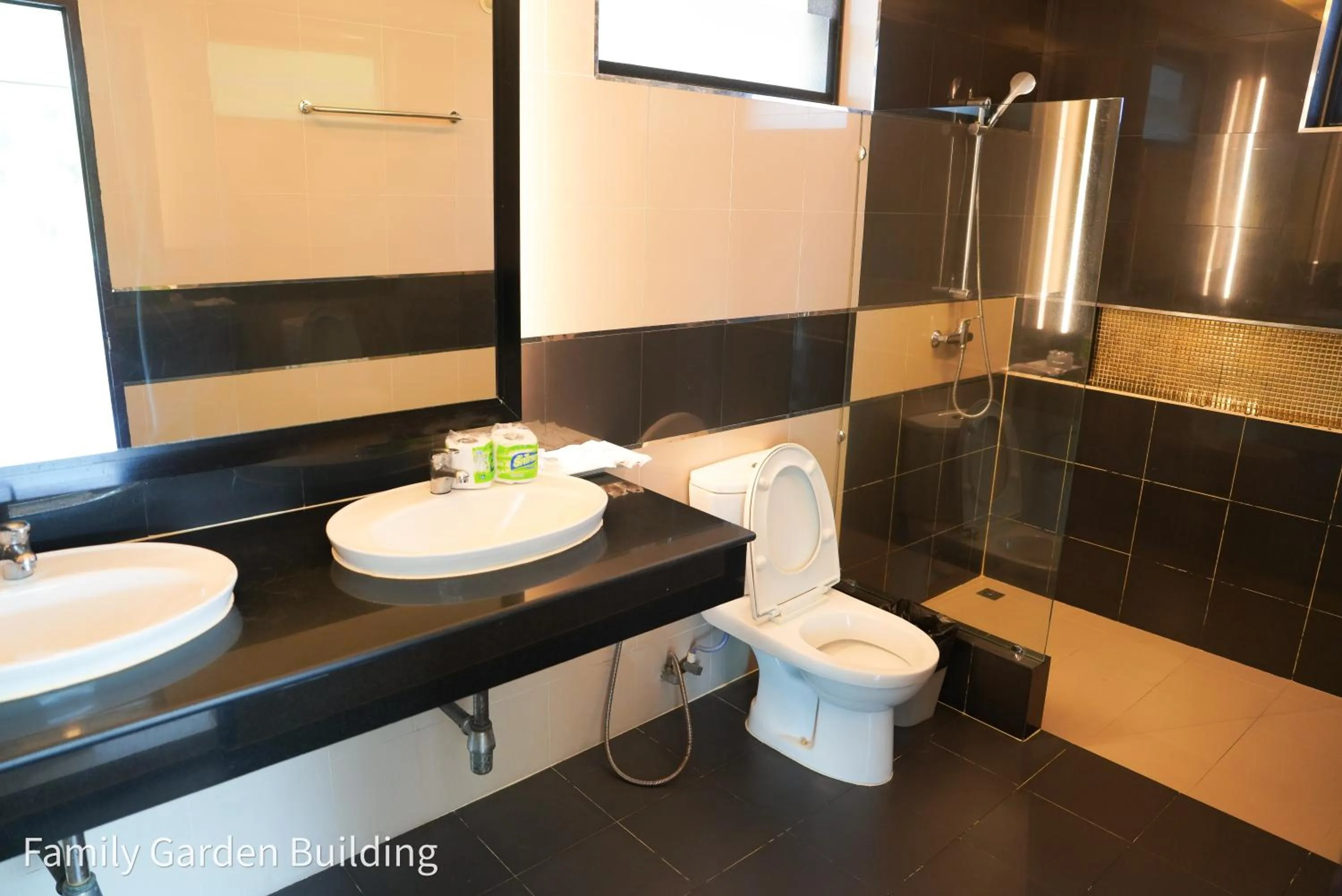 Shower in Silversand Resort