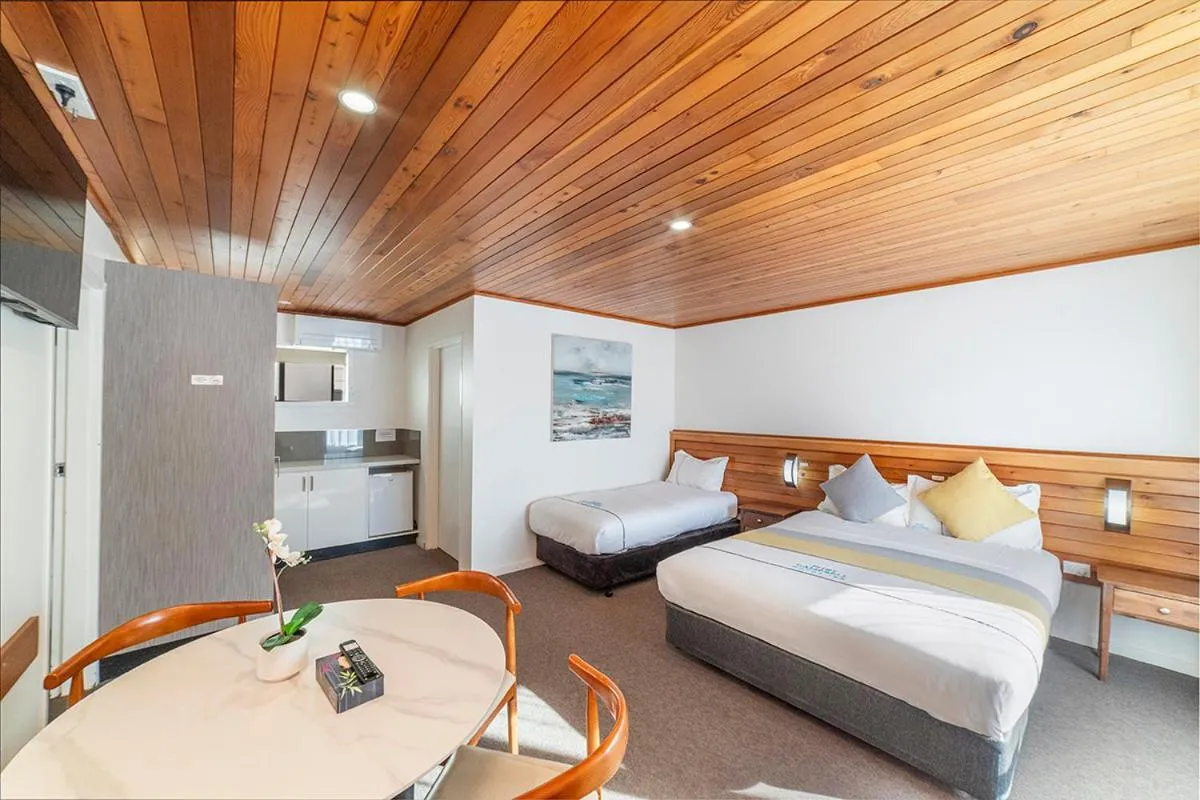 Bed in Port Campbell Motor Inn