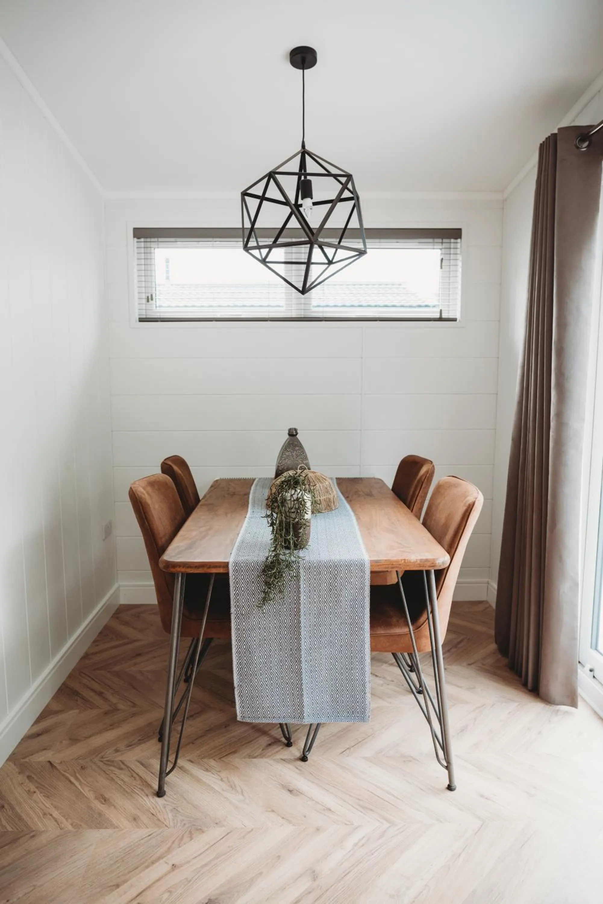 Dining area in The Essex Golf & Country Club Hotel