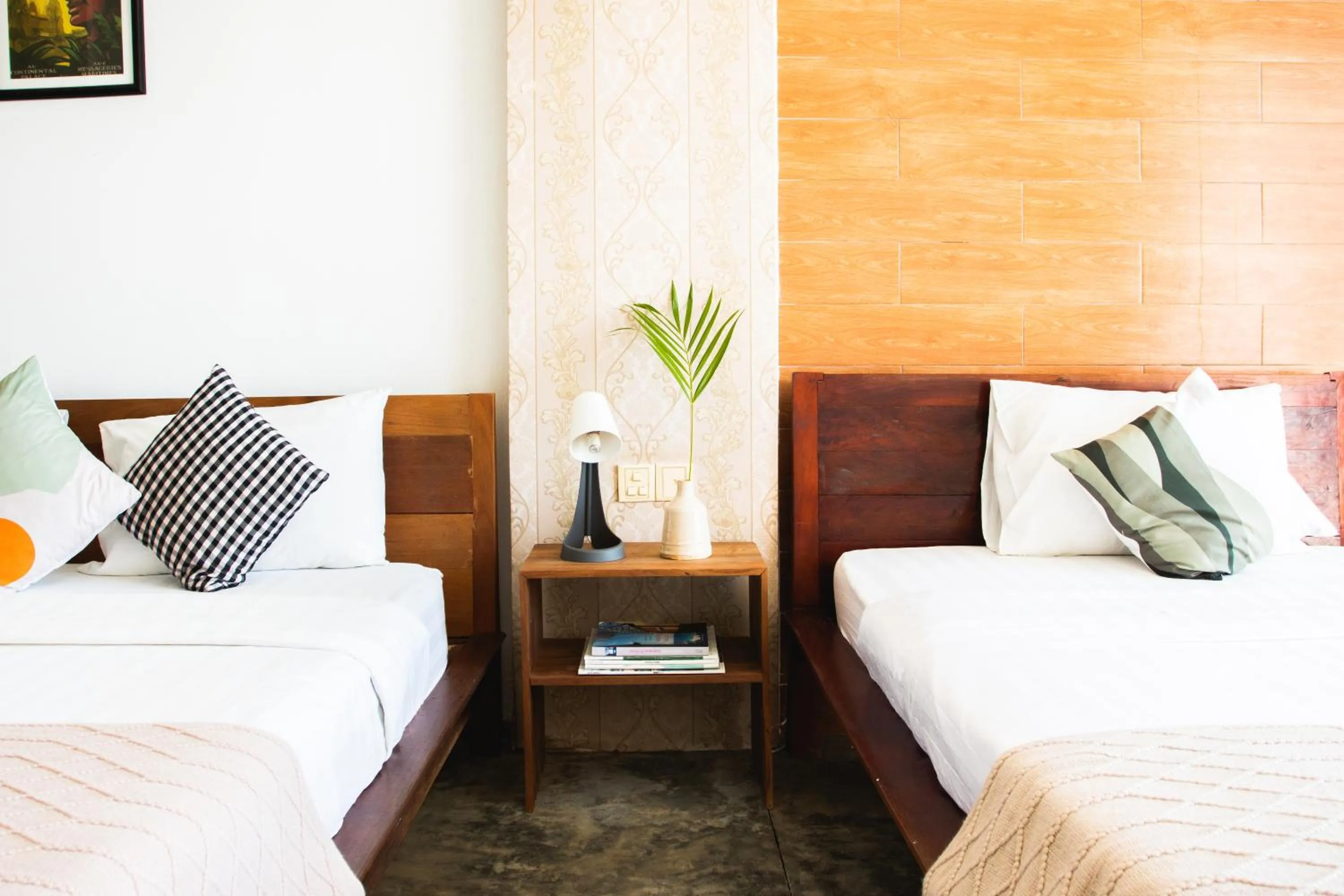 Bed in Saravoan-Kep Hotel