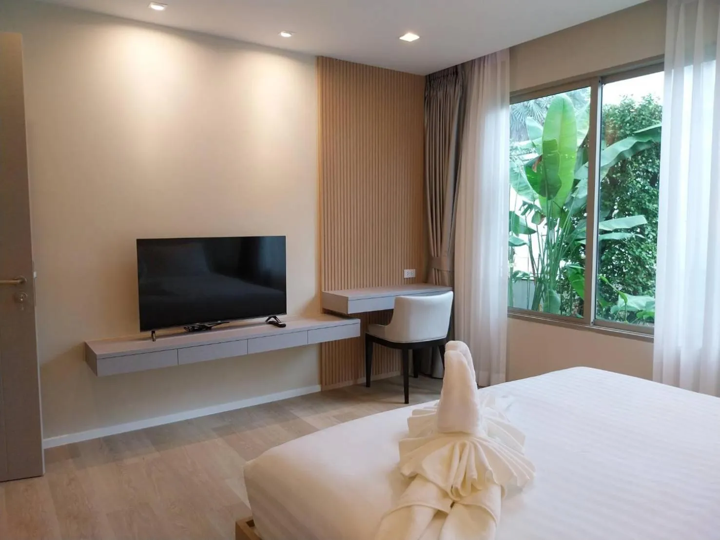 Bed in The Regent ​Phuket ​Serviced Apartment ​Kamala ​Beach