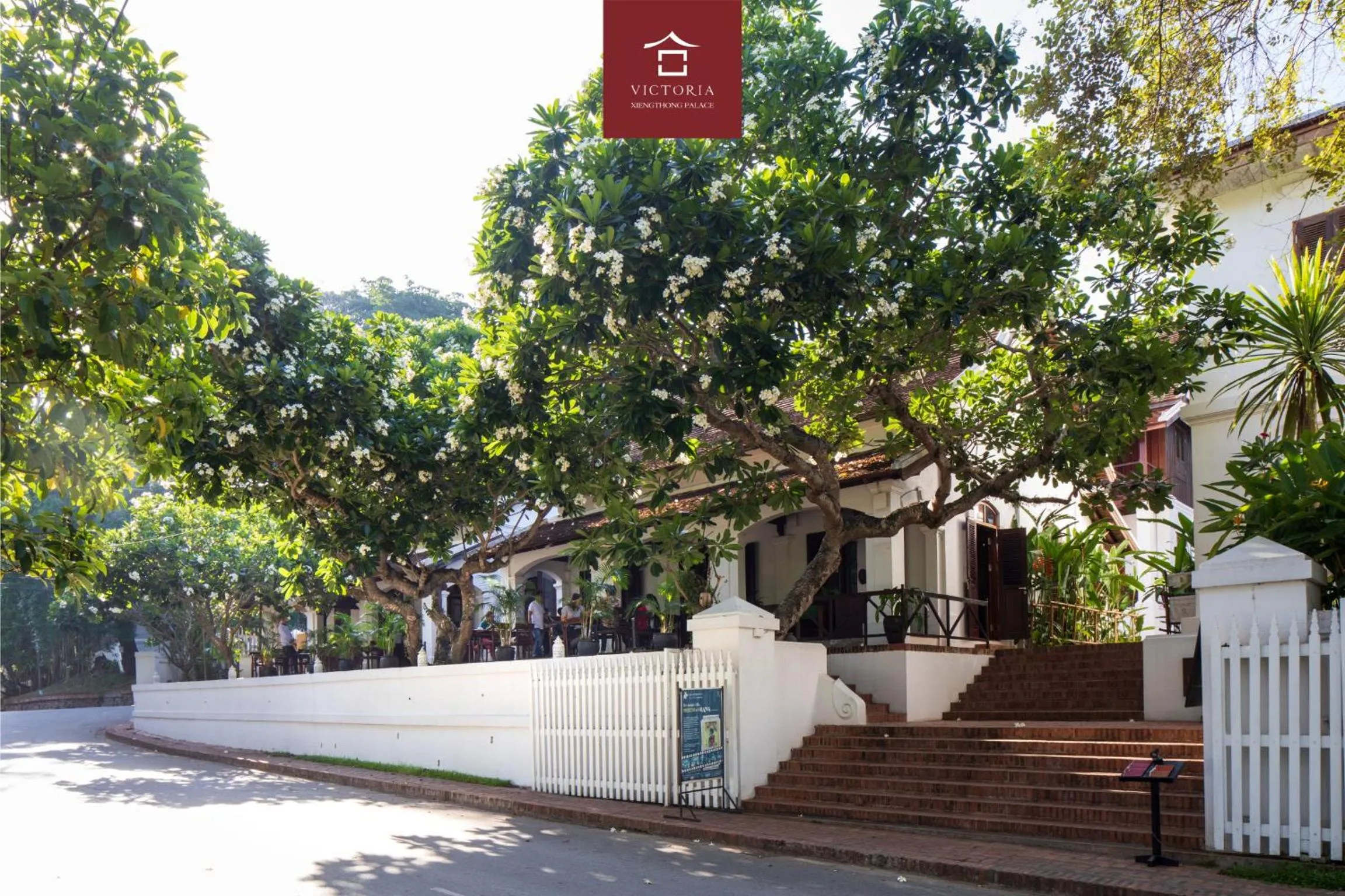 Street view in Victoria XiengThong Palace