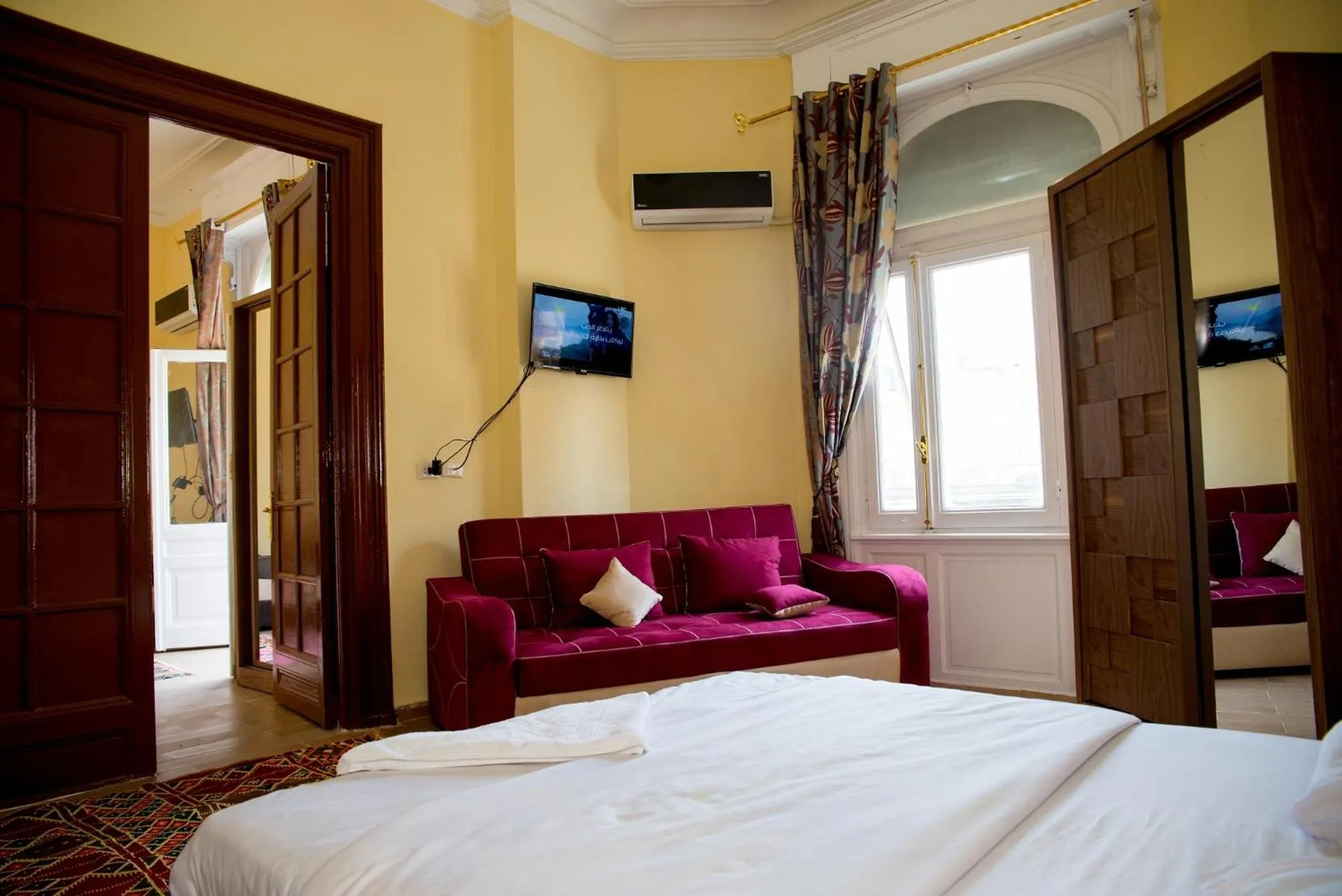 Bed in New Grand Royal Hotel Cairo