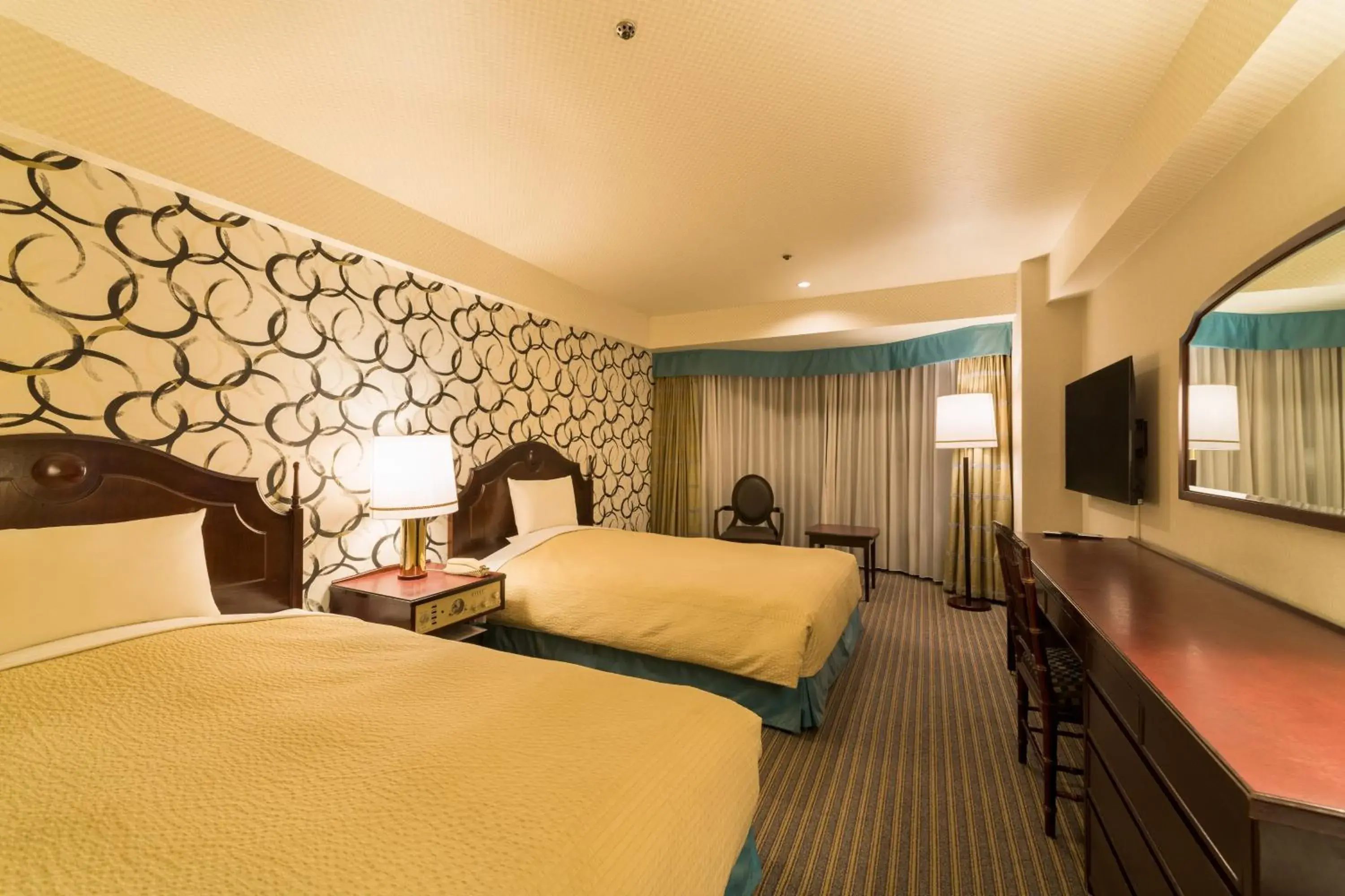 Photo of the whole room, Bed in Rose Hotel Yokohama, The Distinctive Collection By WORLDHOTELS Photo of the whole room, Bed in Rose Hotel Yokohama, The Distinctive Collection By WORLDHOTELS