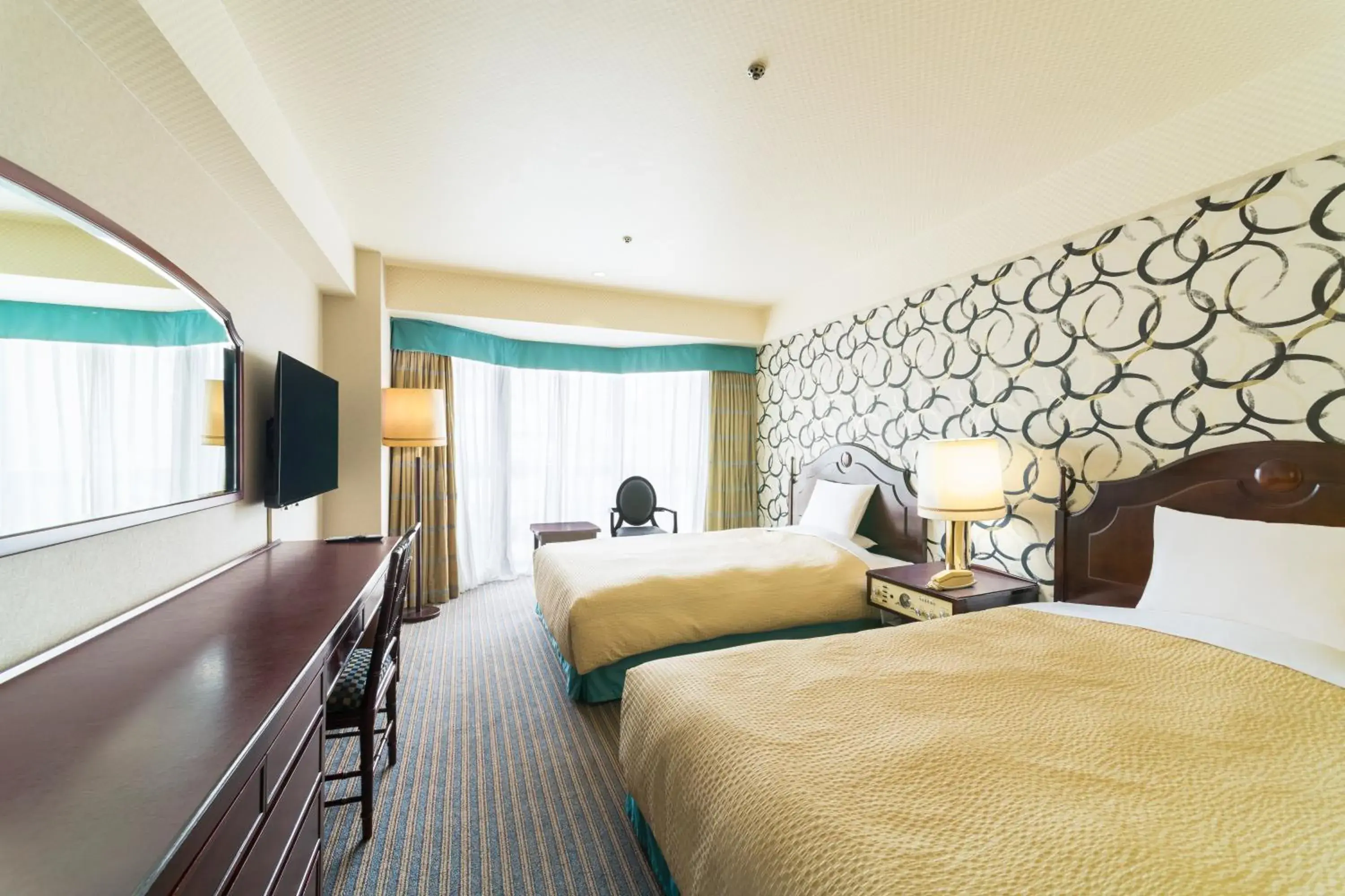 Photo of the whole room, Bed in Rose Hotel Yokohama, The Distinctive Collection By WORLDHOTELS Photo of the whole room, Bed in Rose Hotel Yokohama, The Distinctive Collection By WORLDHOTELS