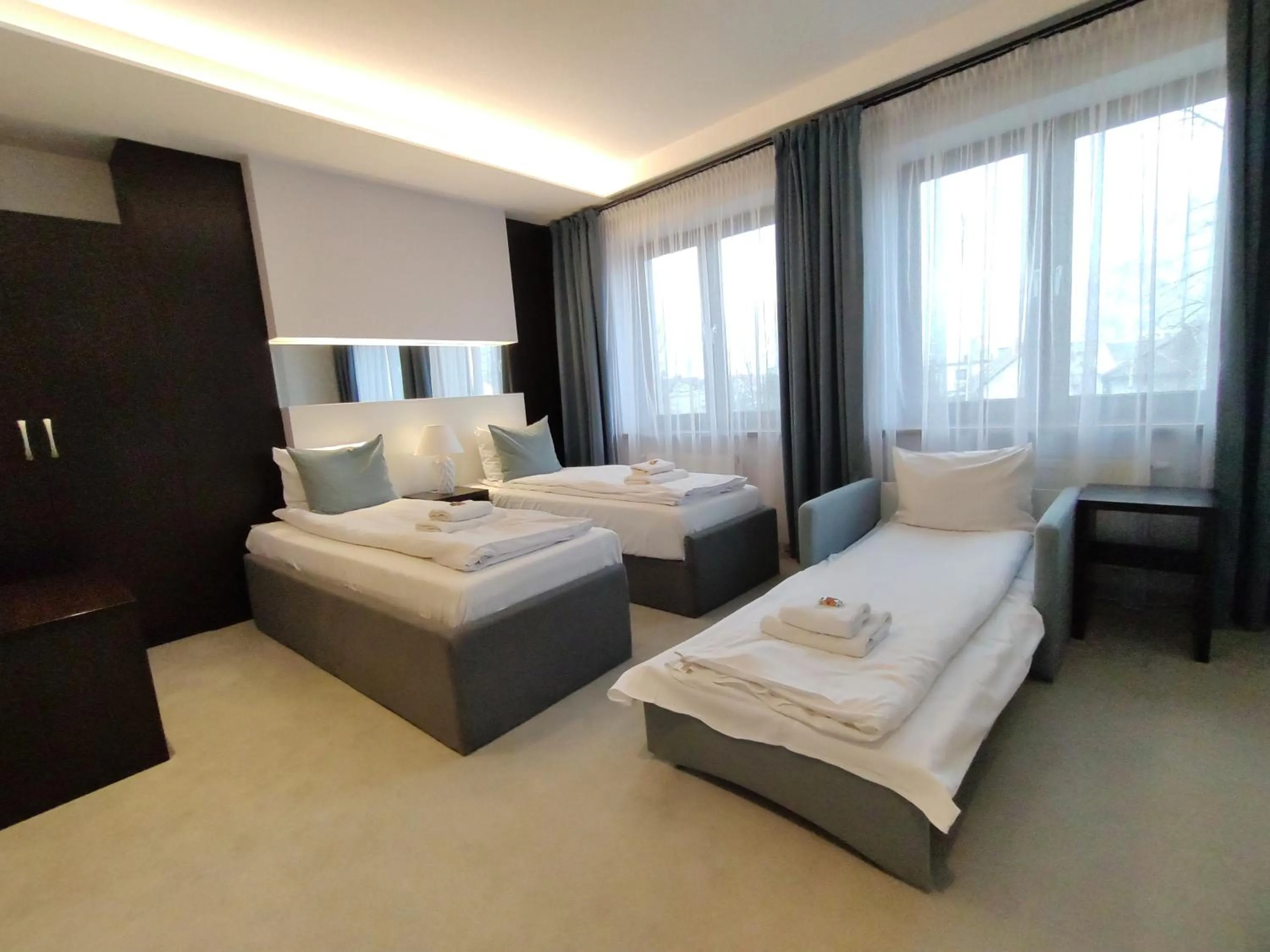 Other, Bed in Novopolska - Hotel i Restauracja