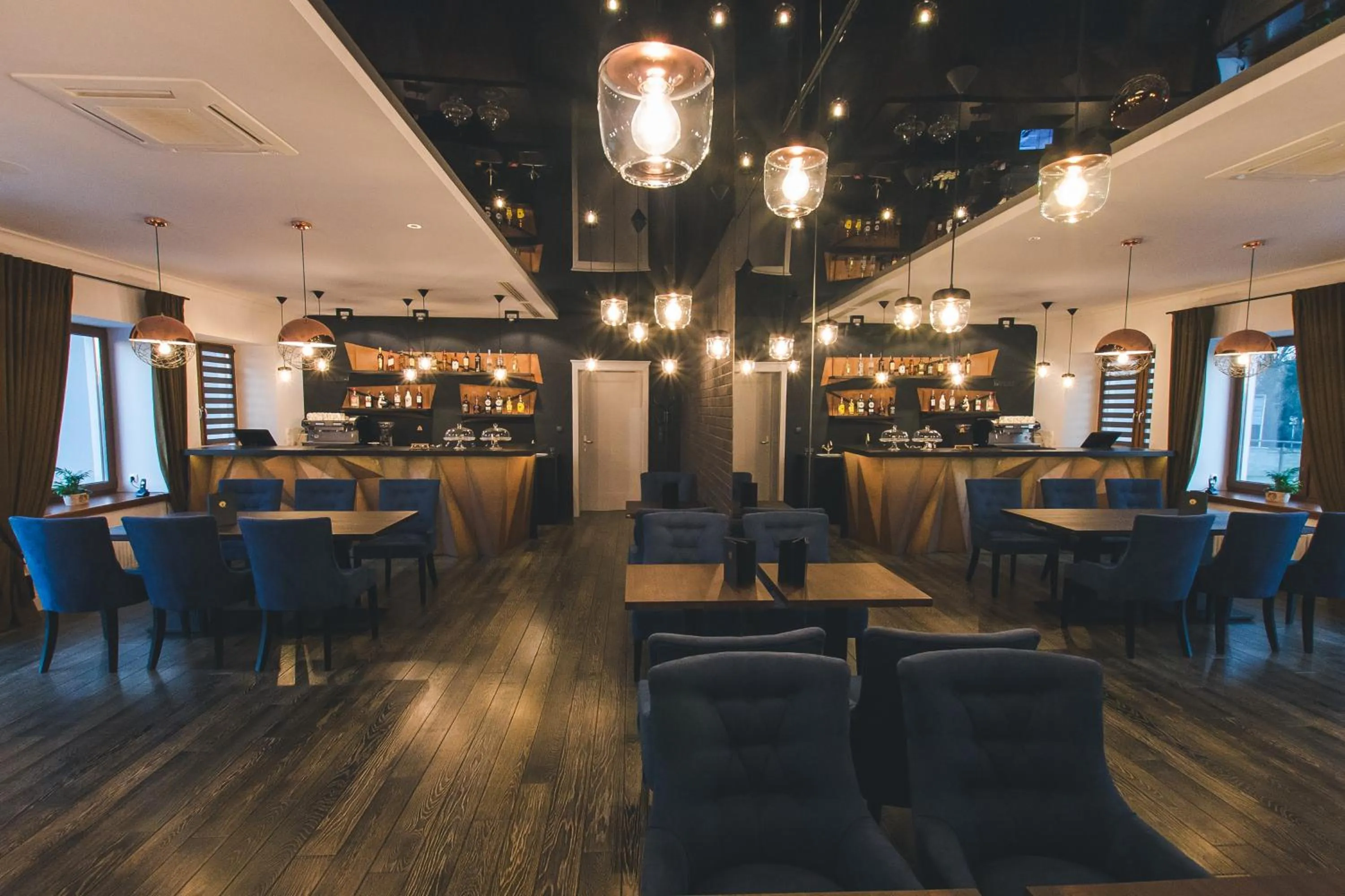 Restaurant/places to eat in Novopolska - Hotel i Restauracja