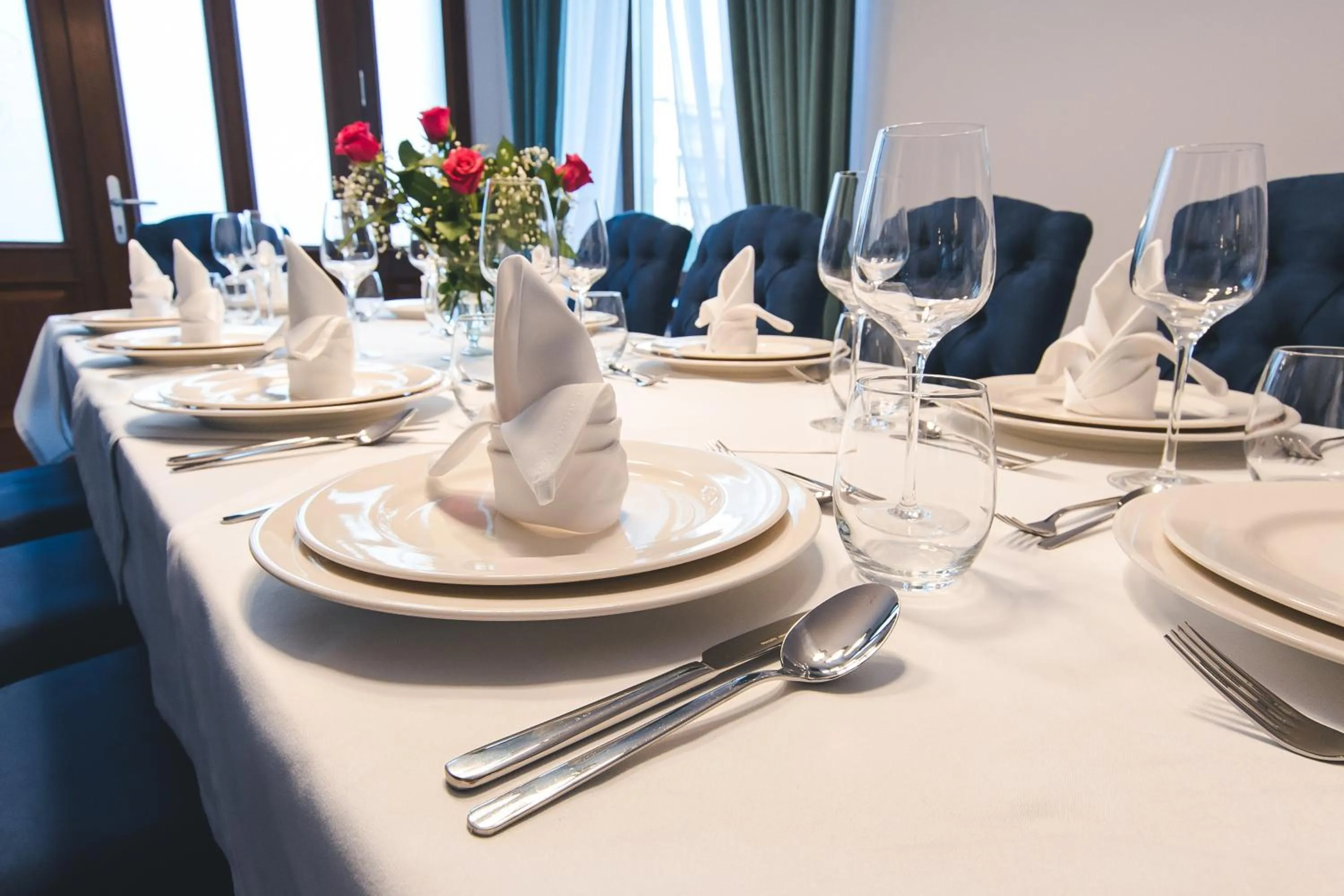 Restaurant/places to eat in Novopolska - Hotel i Restauracja