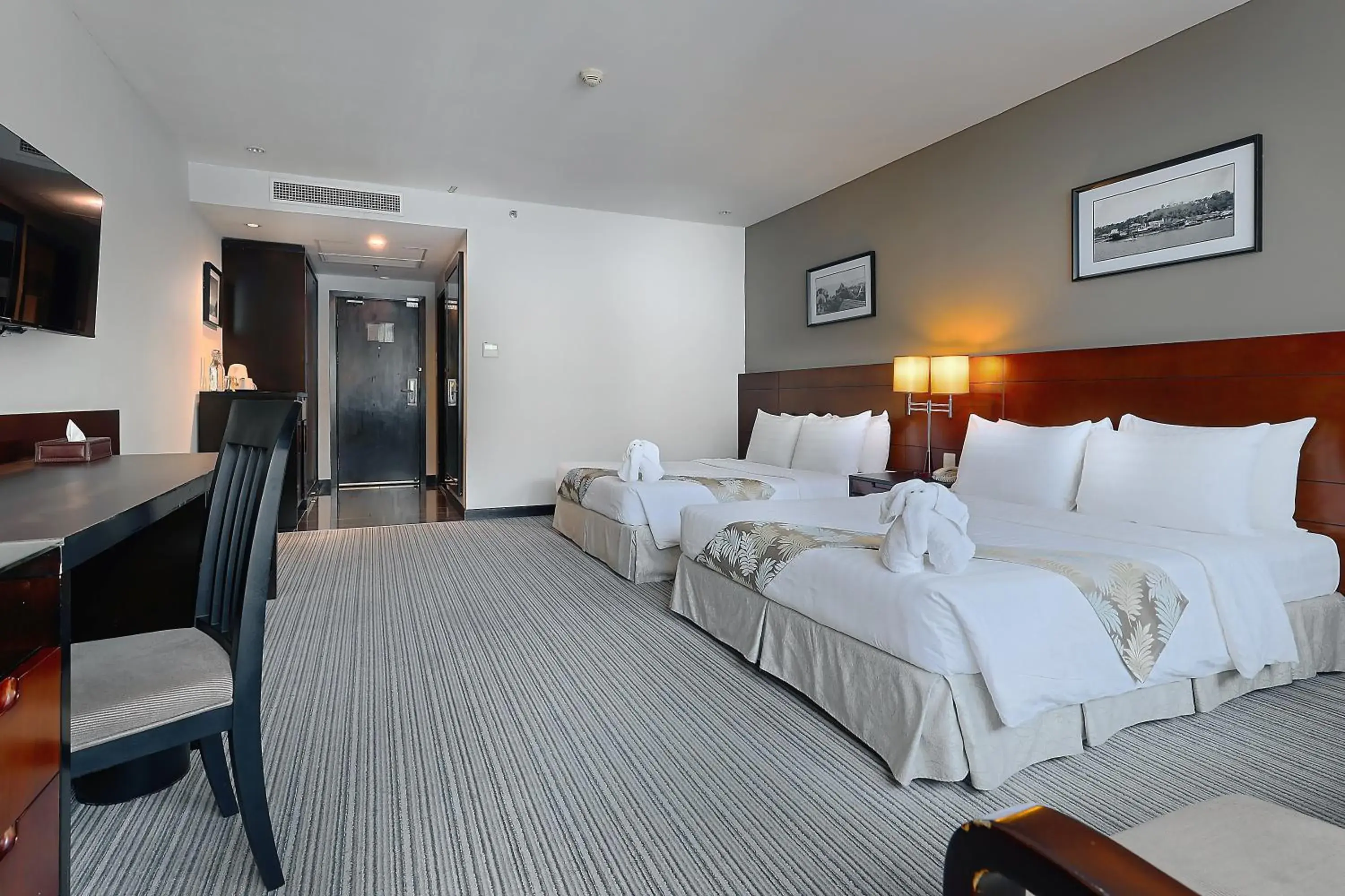 Bedroom, Bed in Hotel Sixty3 Bedroom, Bed in Hotel Sixty3