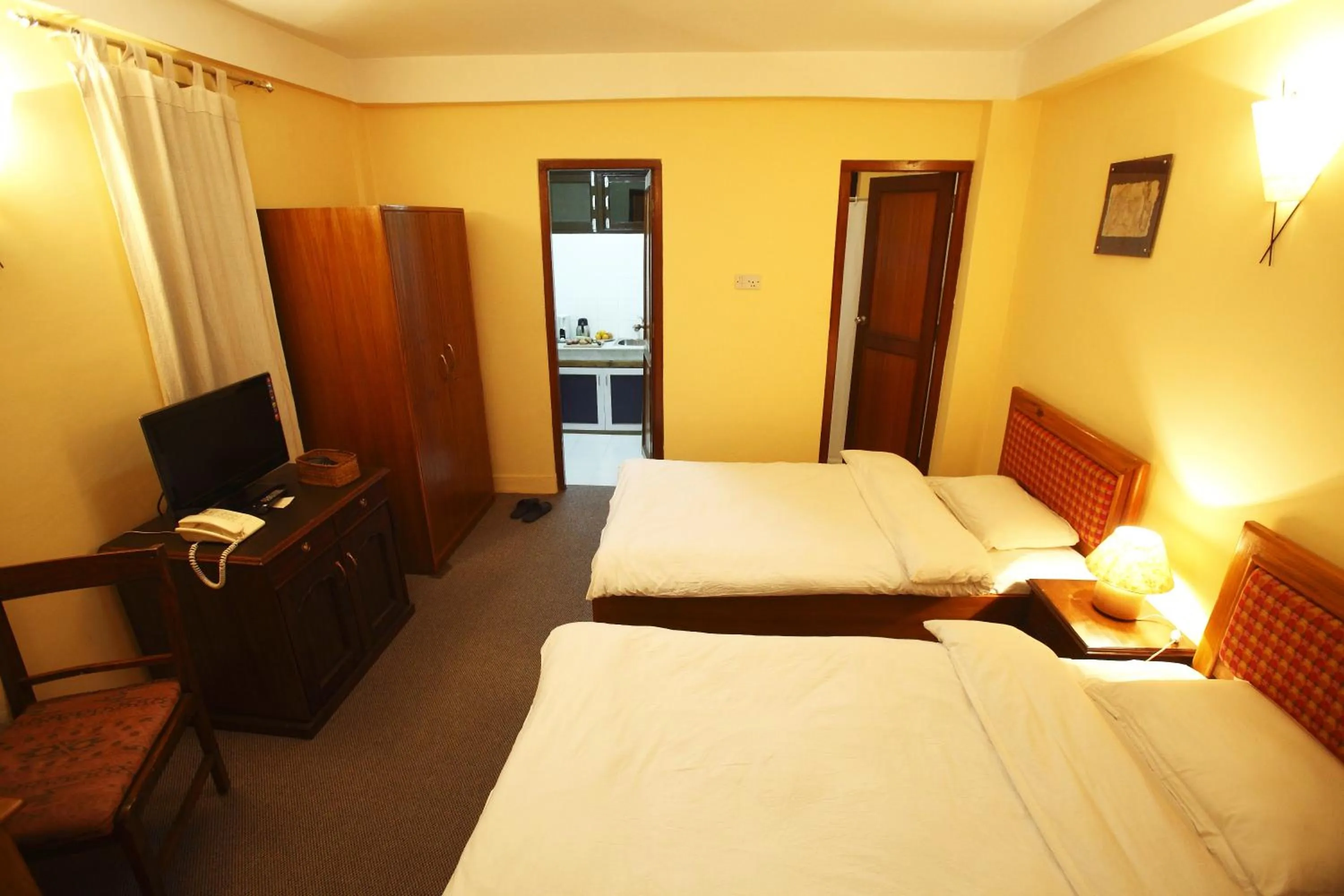 Bedroom, Bed in Royal Astoria Hotel