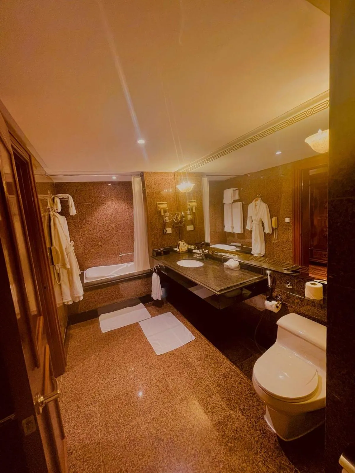 Bedroom, Bed in Abha Palace Hotel