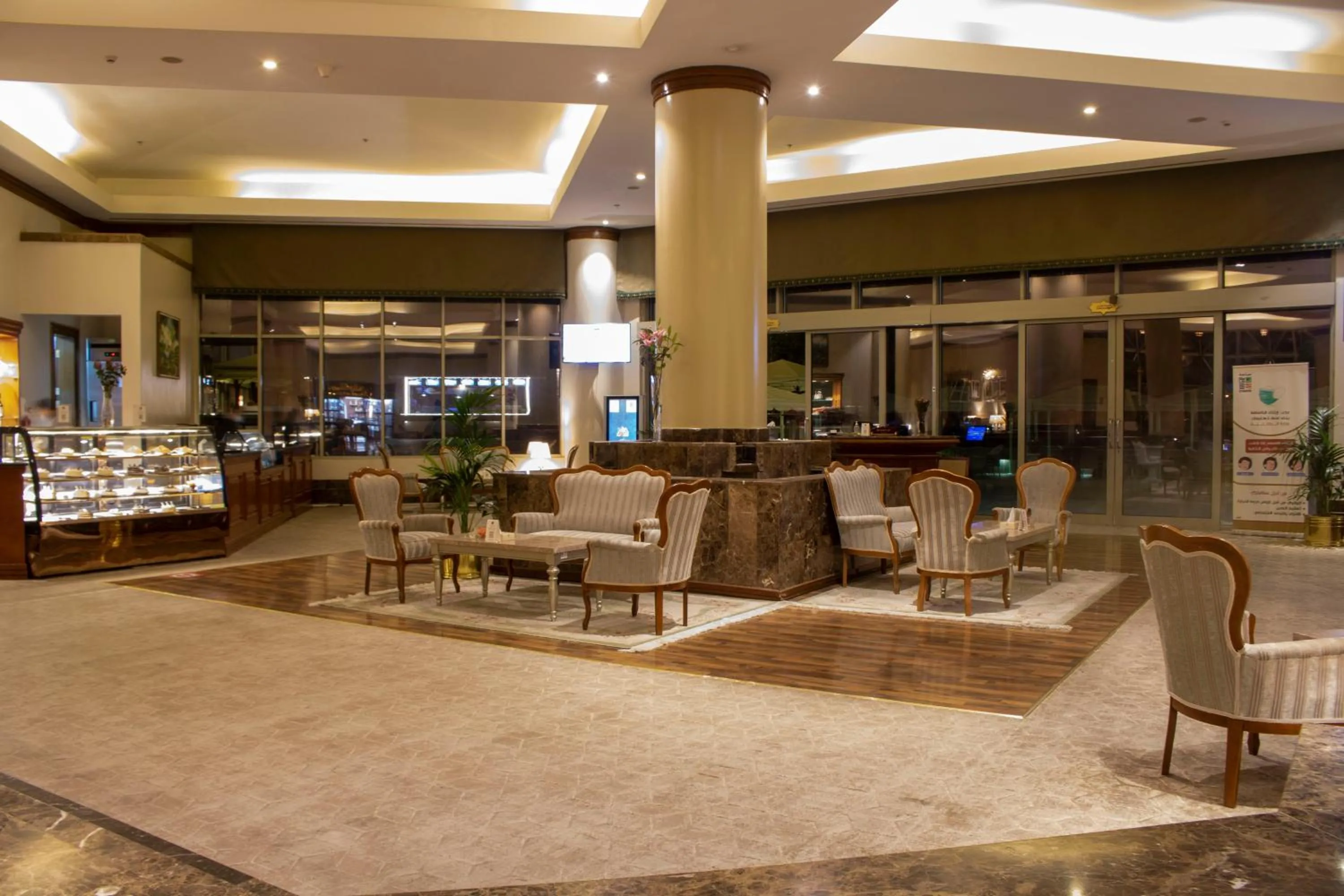 Coffee/tea facilities in Abha Palace Hotel