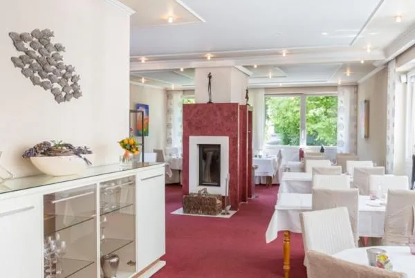 Restaurant/places to eat in Restaurant Niedmühle Land & Genuss Hotel