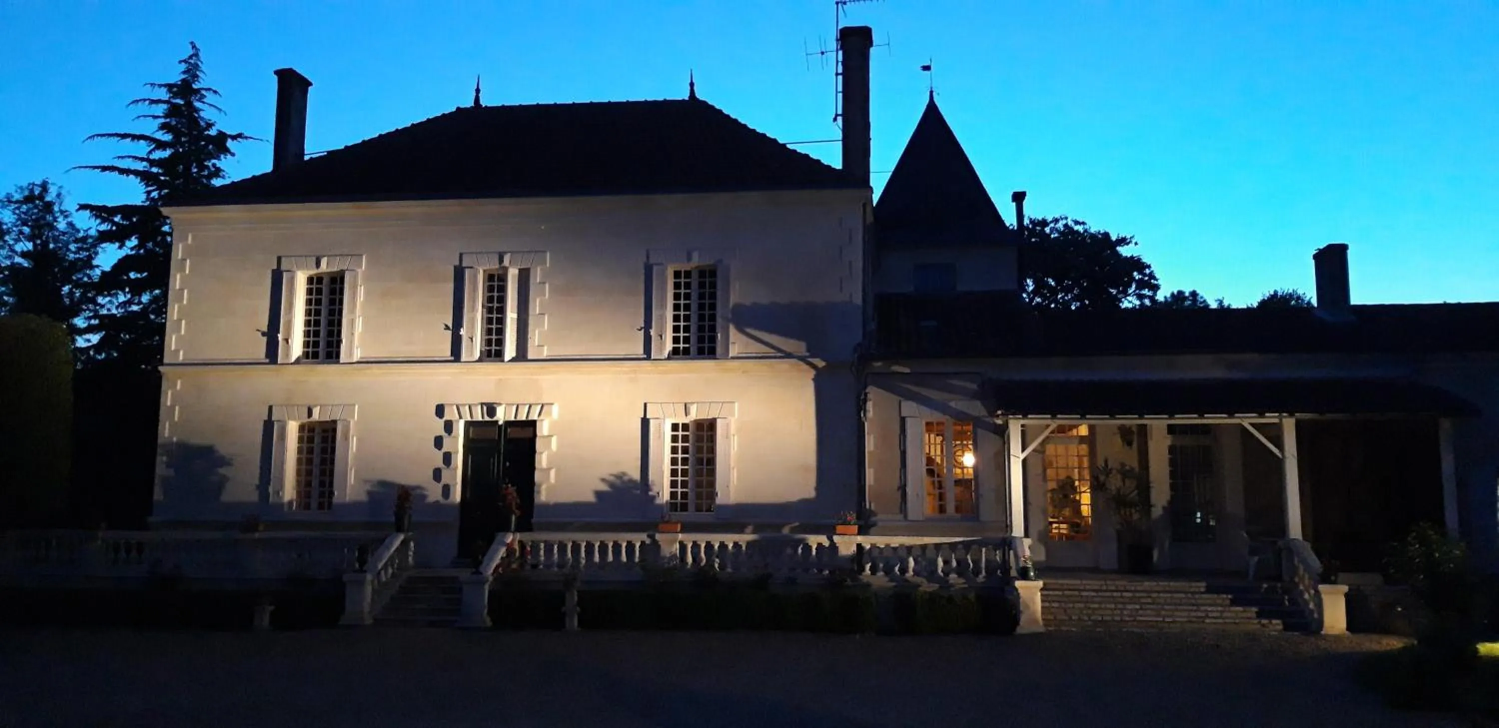 Property building in Logis Des Bessons