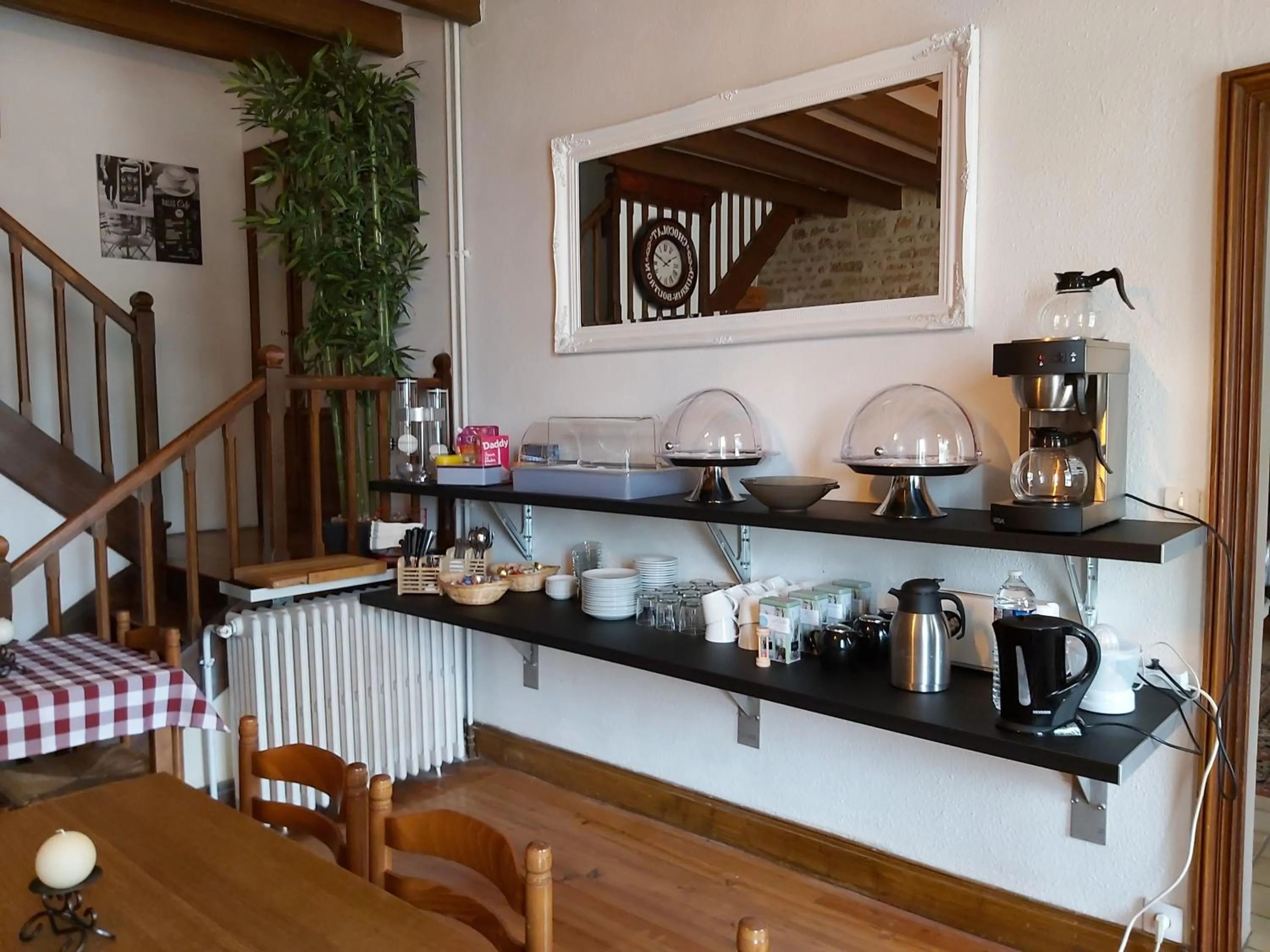 Breakfast in Logis Des Bessons