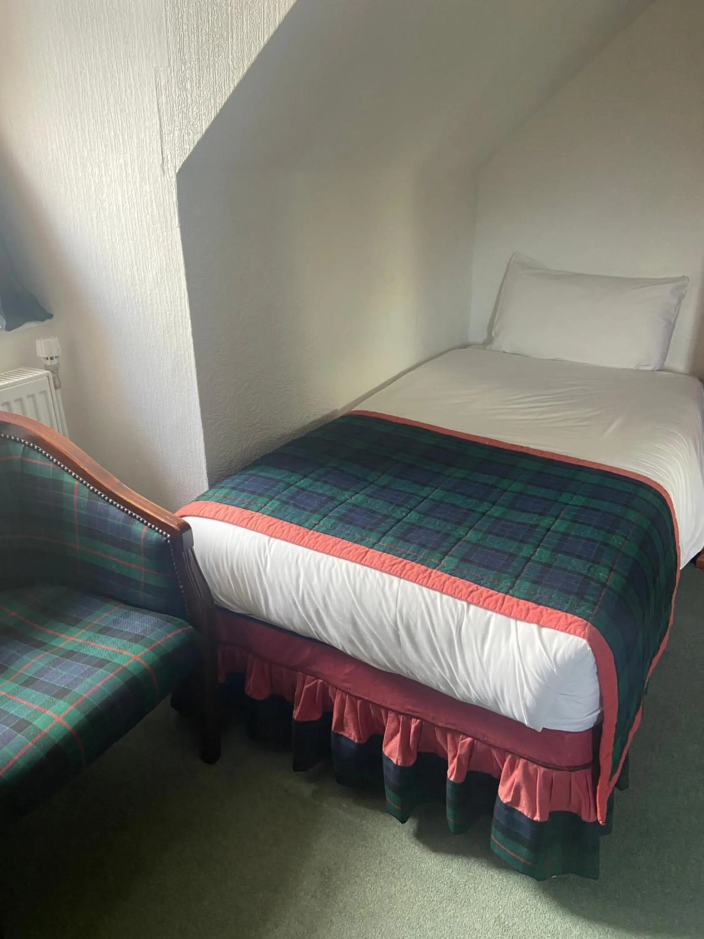 Bed in Lovat Arms Hotel