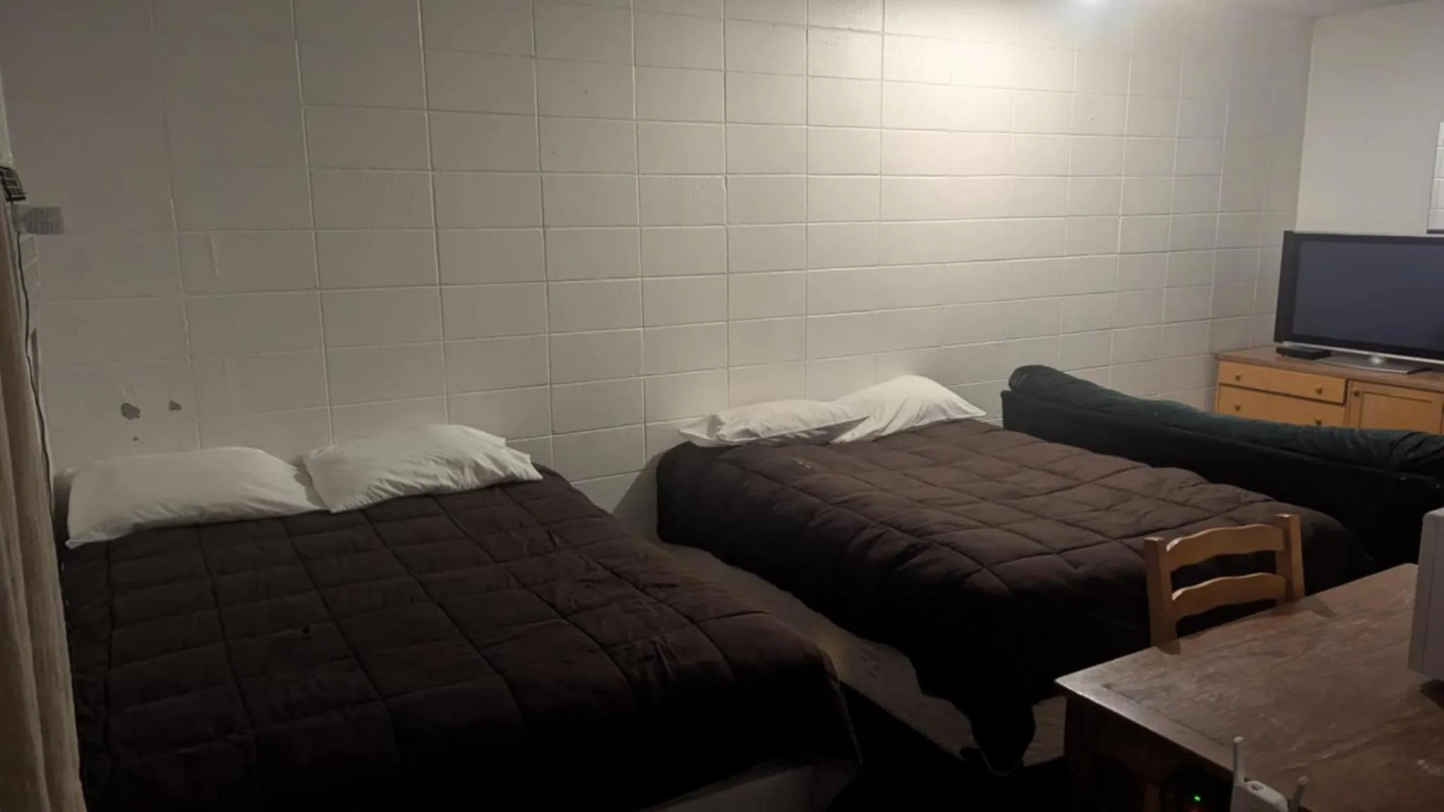 Bed in Rycroft Hotel