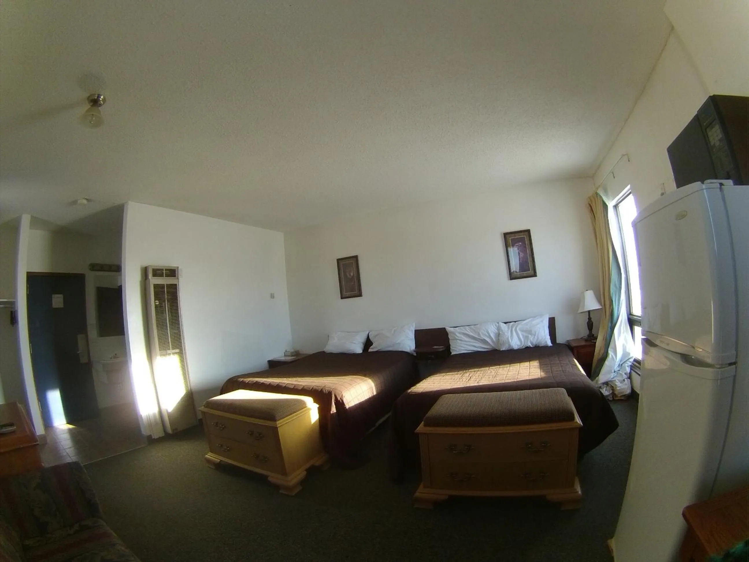 Bed in Rycroft Hotel