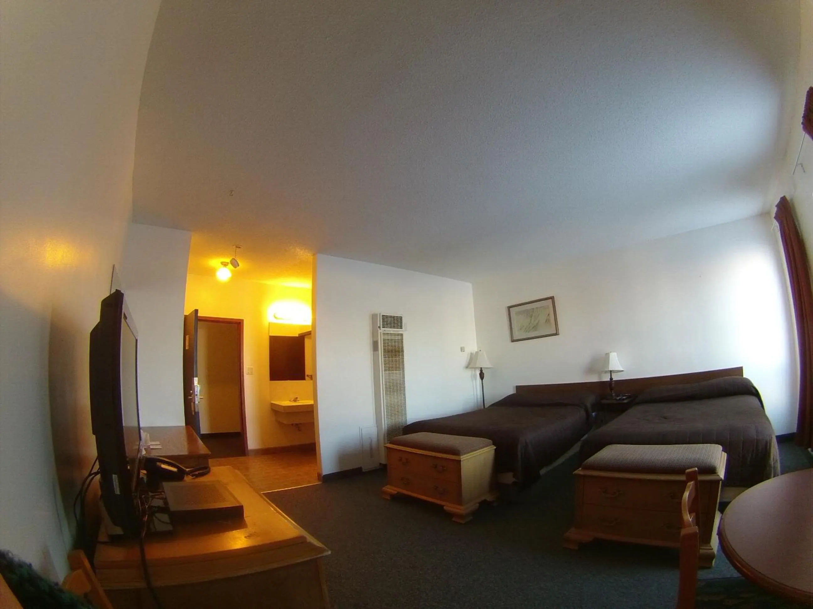 Bed in Rycroft Hotel