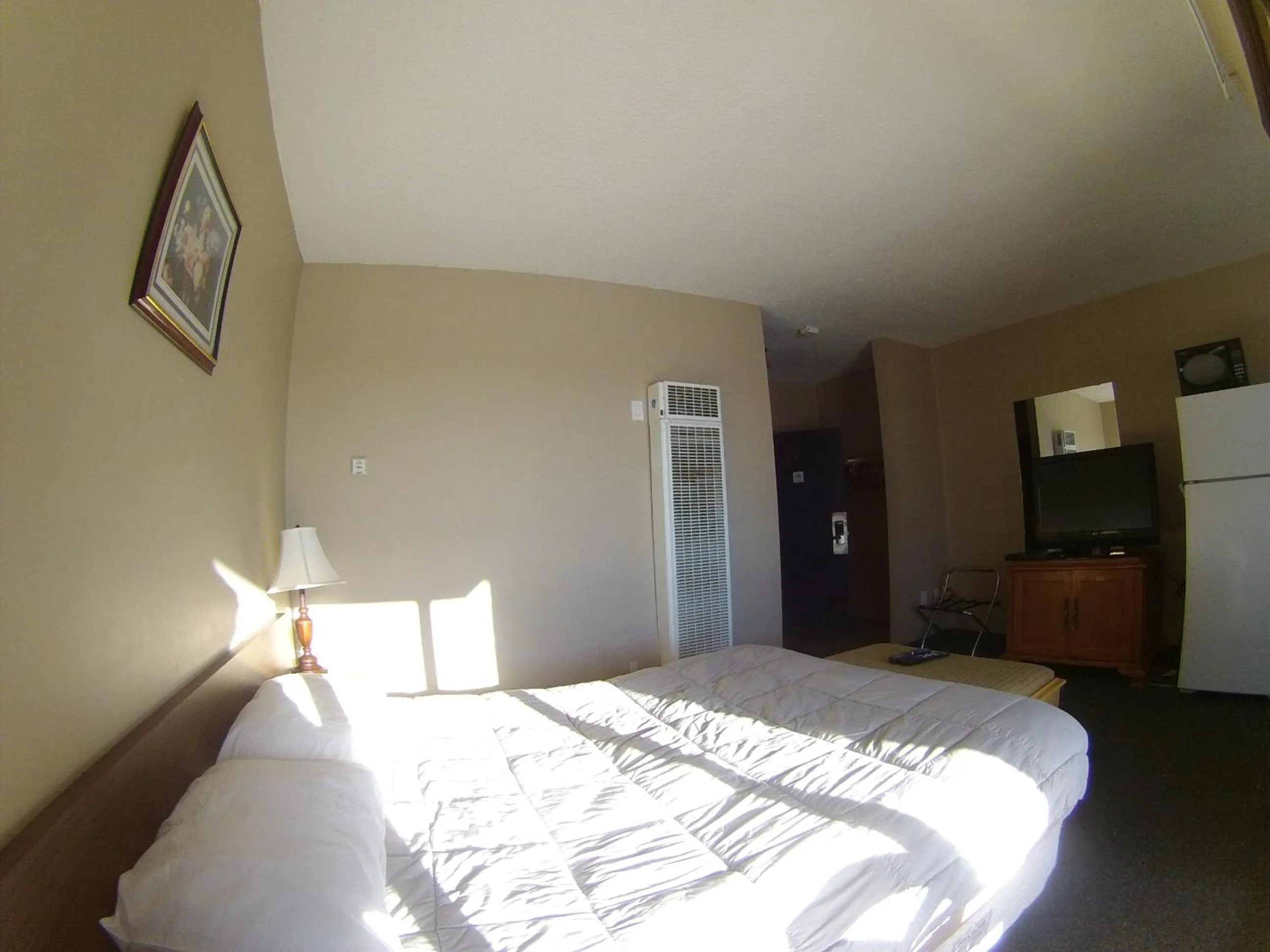 Bed in Rycroft Hotel