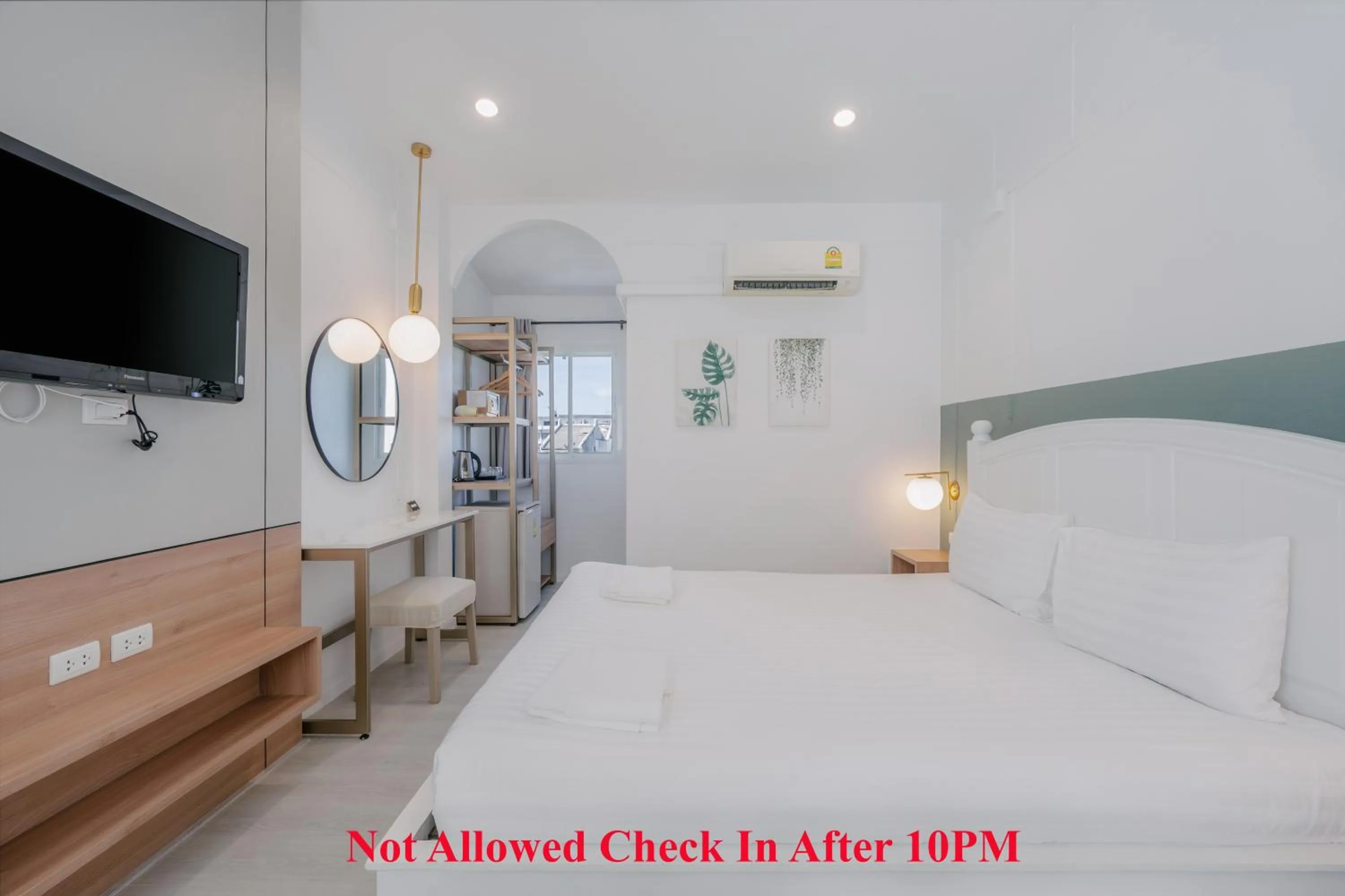 Bed in Baan Sutra Guesthouse