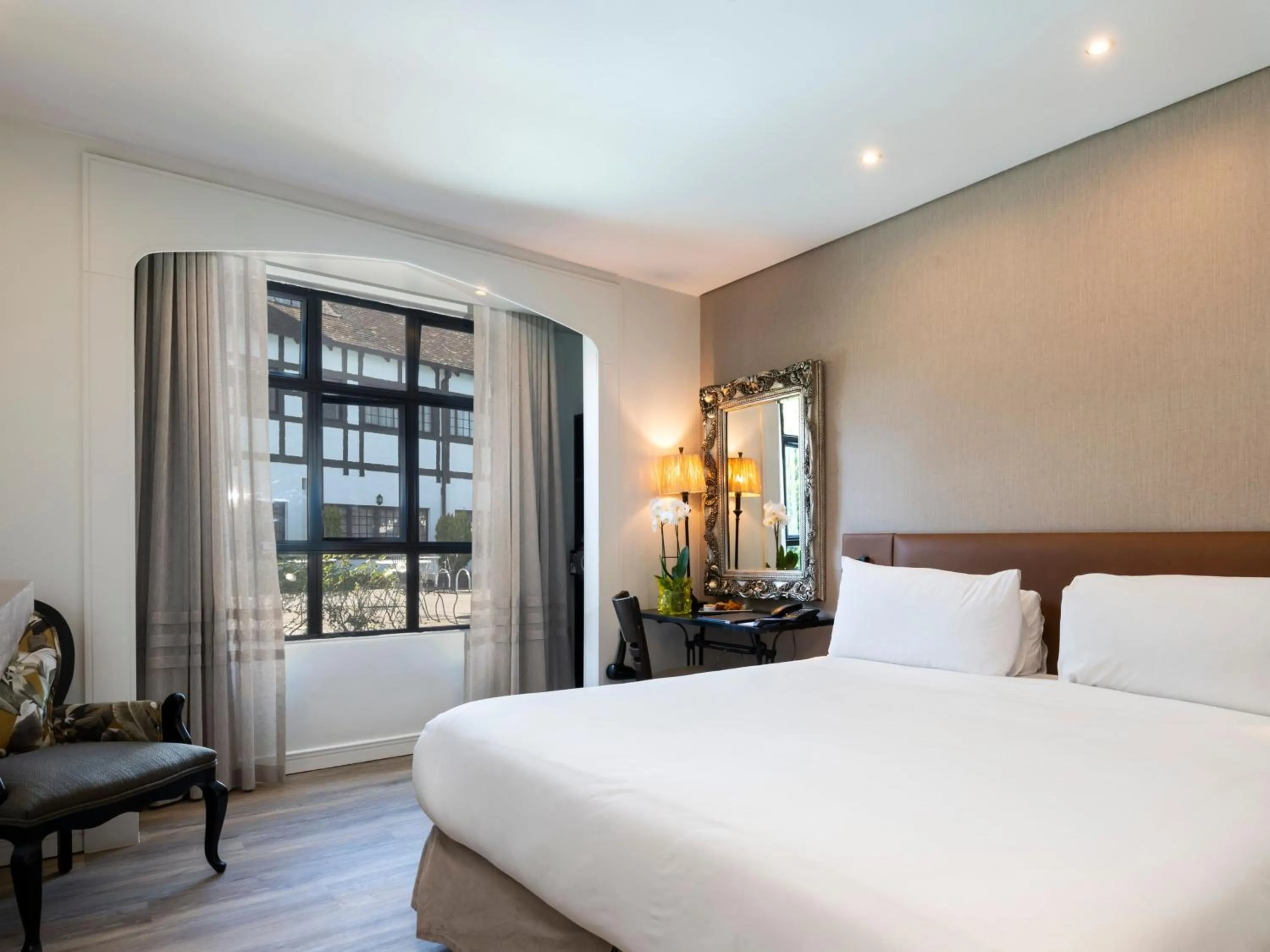 Bed in ANEW Hotel Hilton Pietermaritzburg