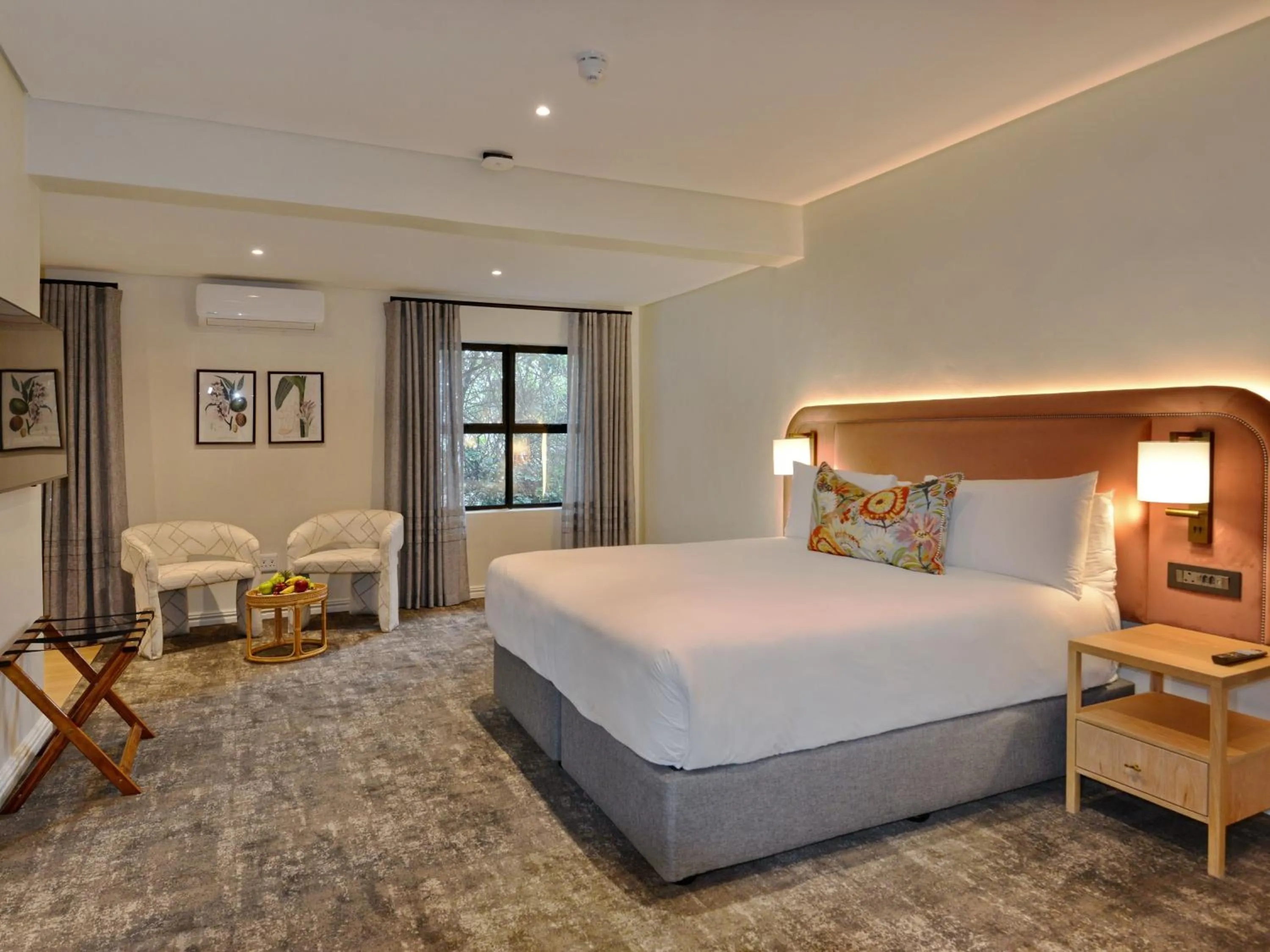 Bed in ANEW Hotel Hilton Pietermaritzburg