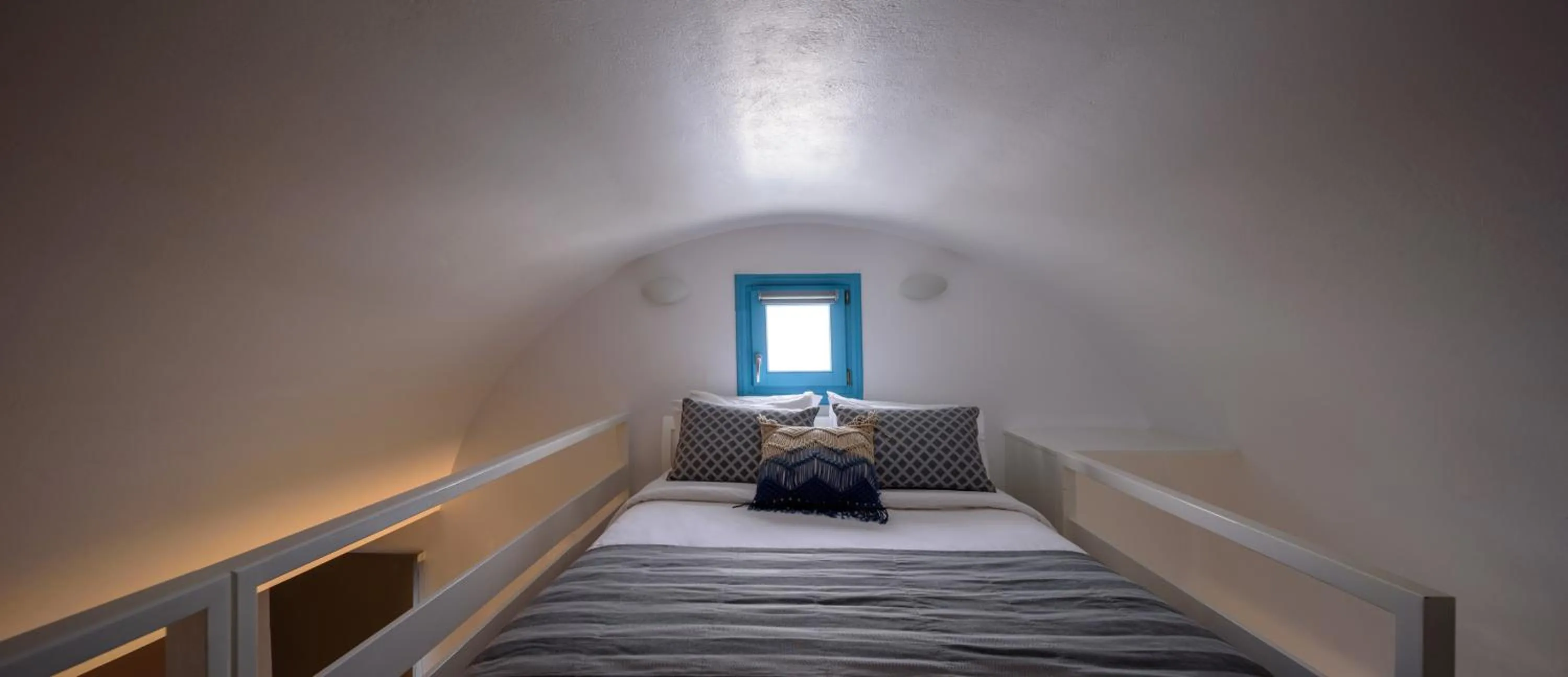 Bed in Kalestesia Suites