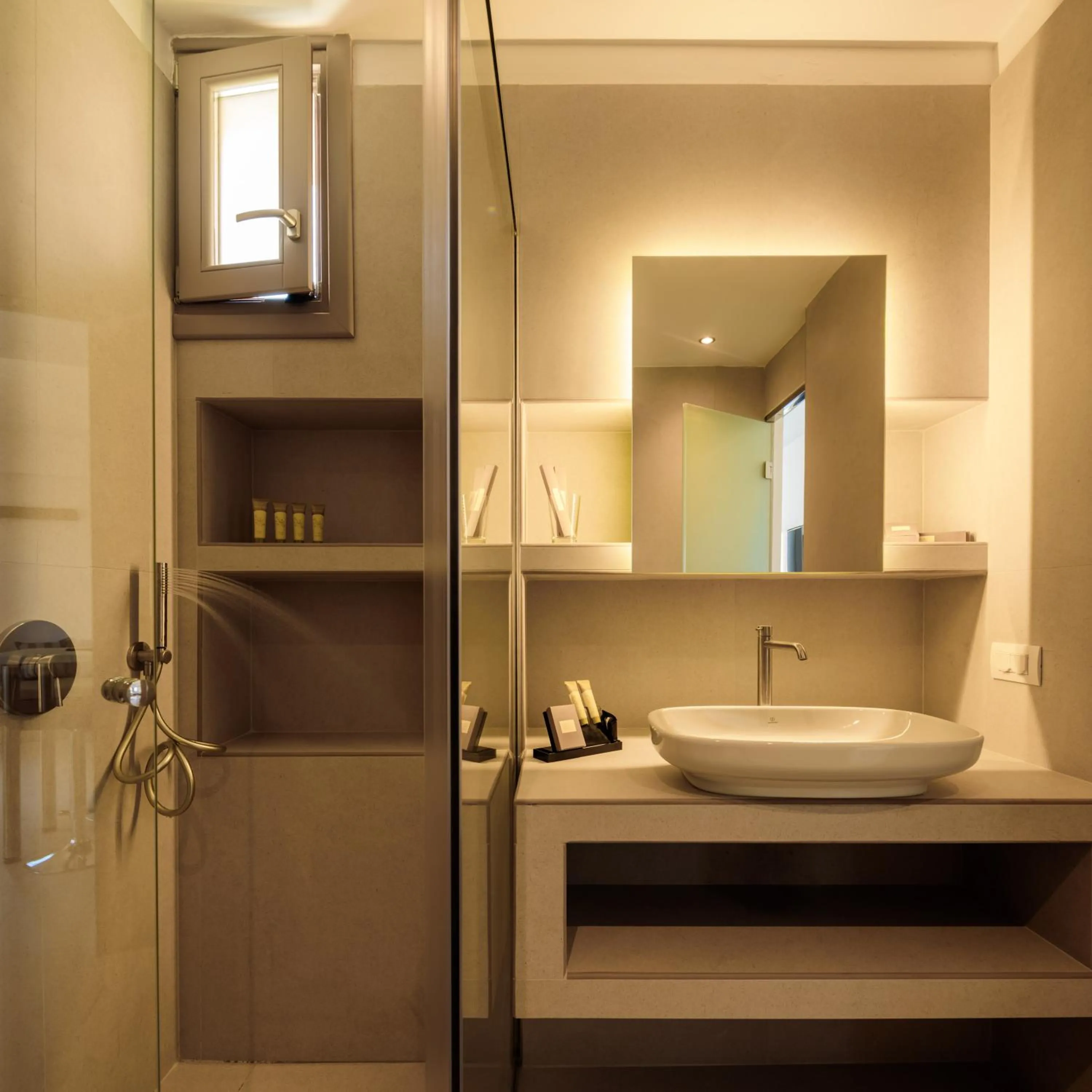 Shower in Kalestesia Suites