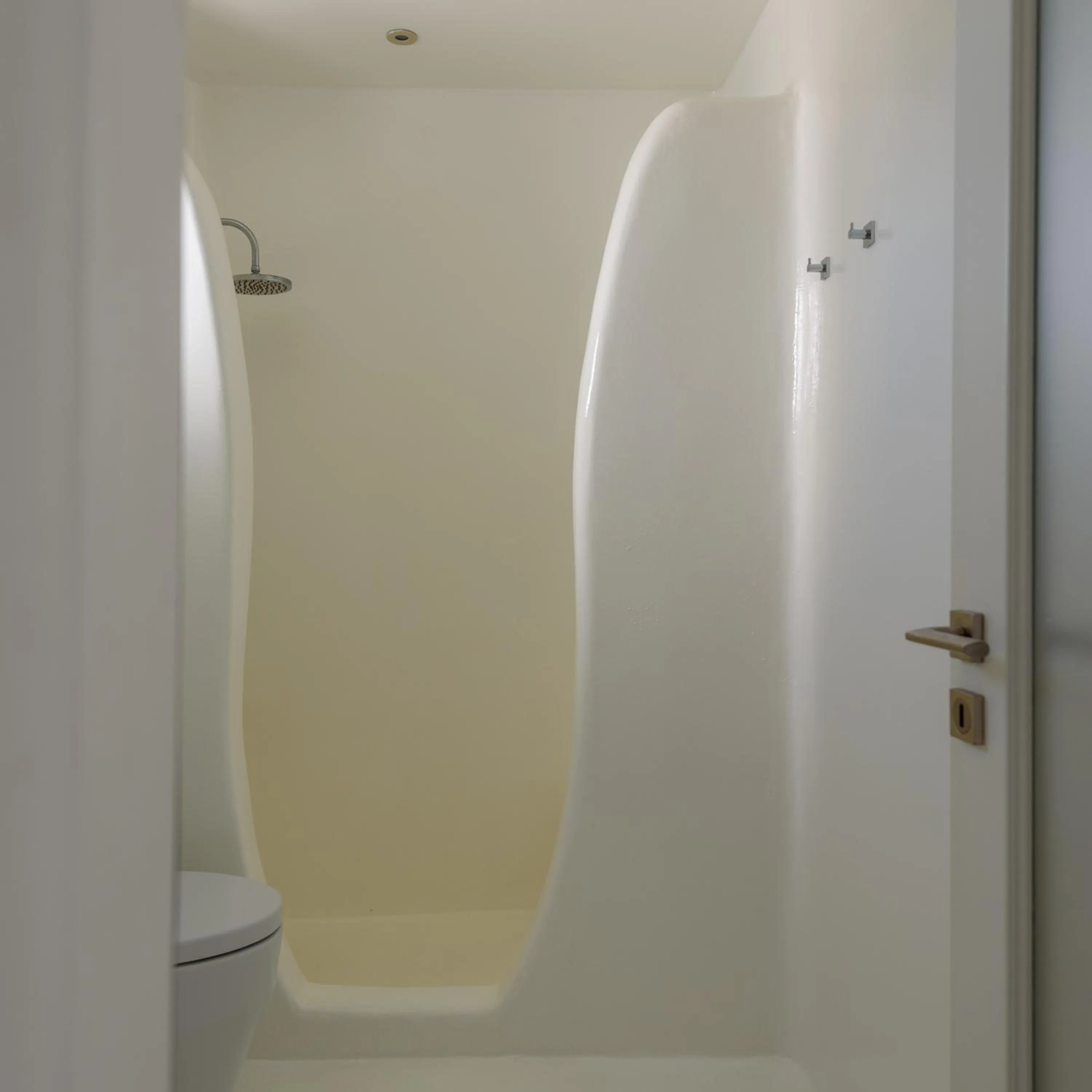 Shower in Kalestesia Suites