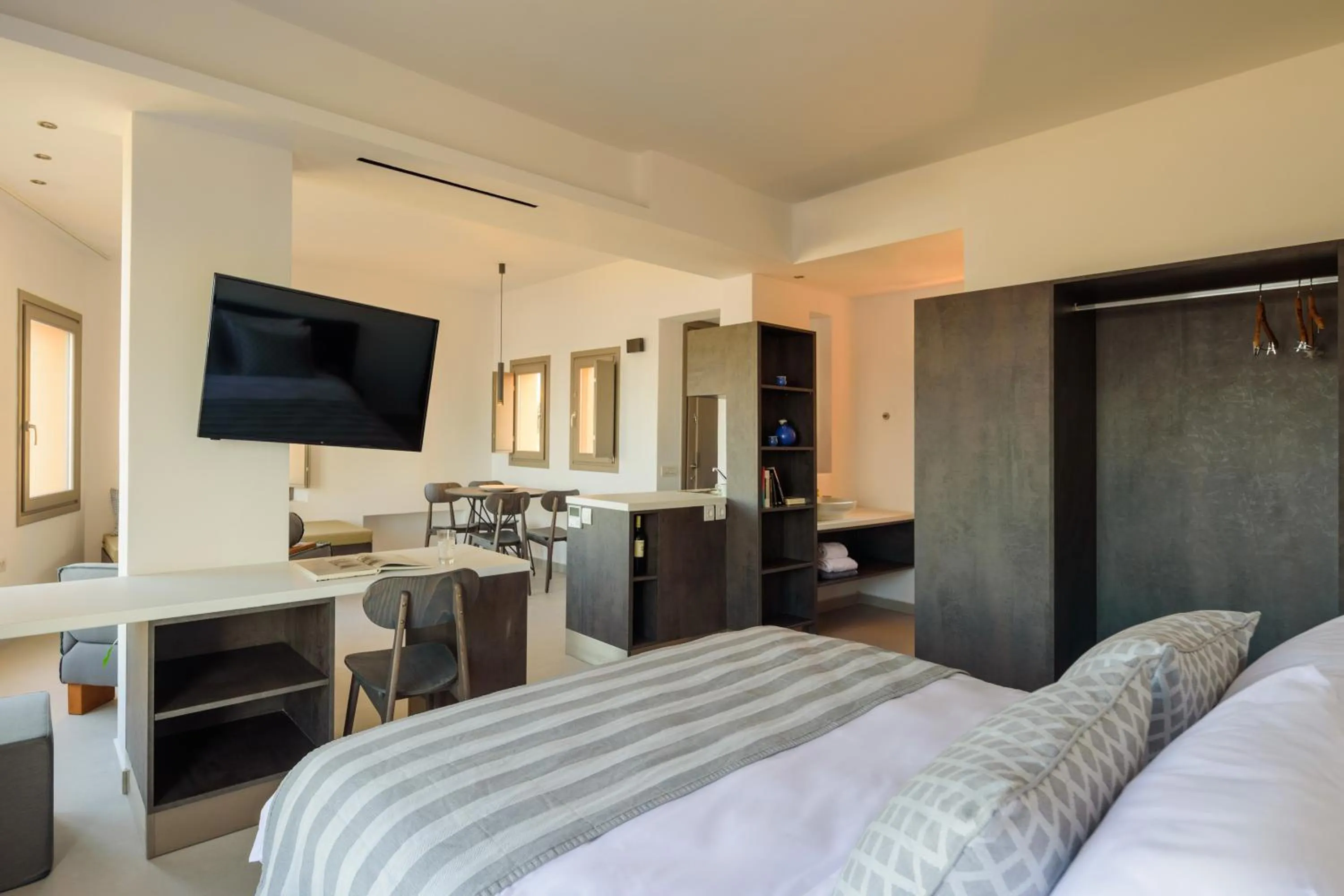 Bed in Kalestesia Suites